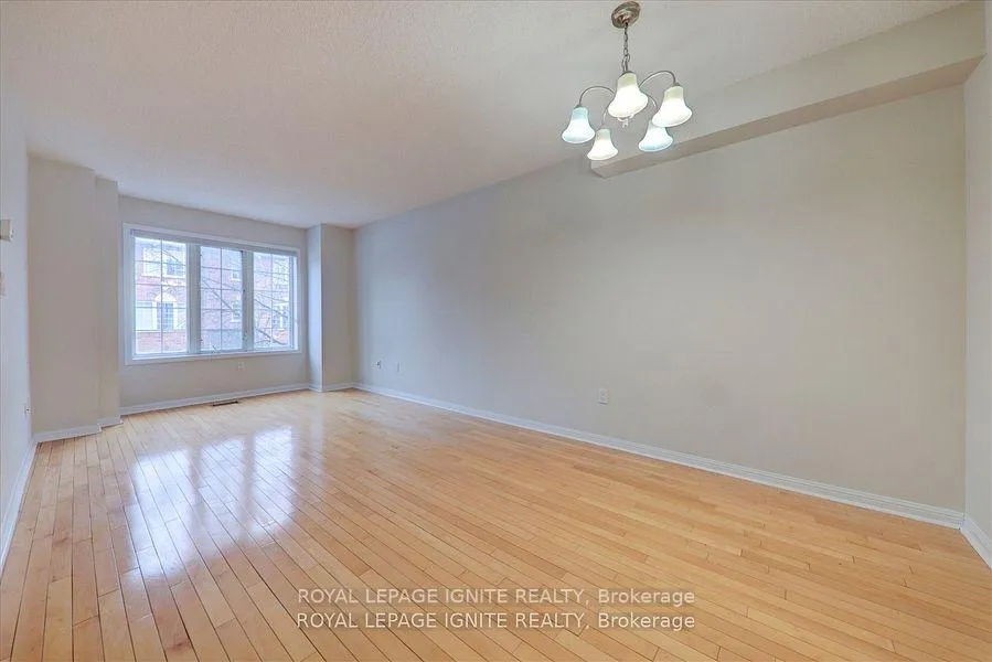 Photo 7 of Unit 8, 80 Acorn Place, Mississauga, Hurontario — HOMEH