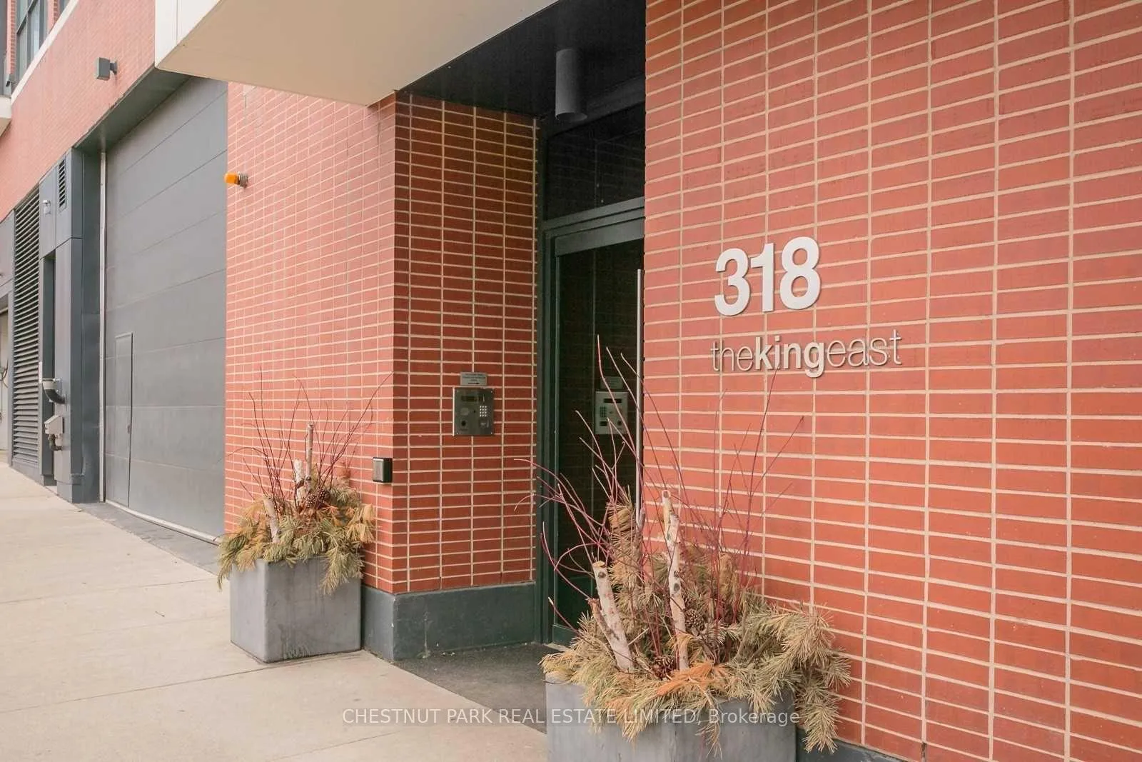 Photo 2 of Unit 1009, 318 King Street E, Toronto, Moss Park — HOMEH