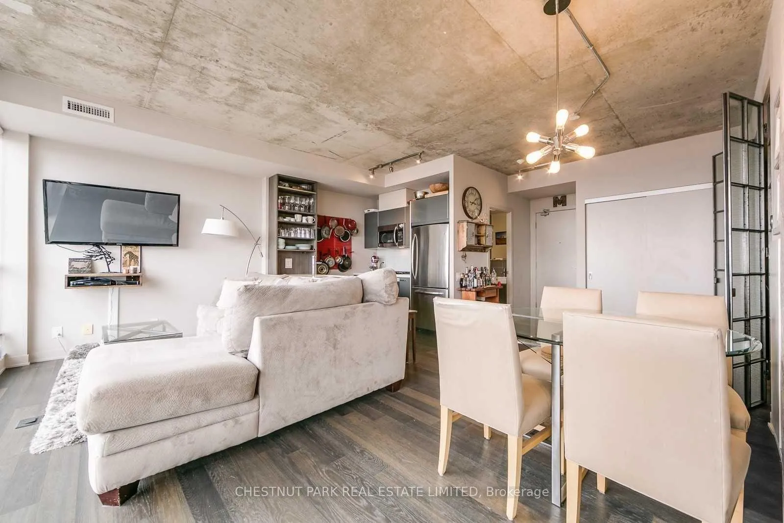 Photo 9 of Unit 1009, 318 King Street E, Toronto, Moss Park — HOMEH