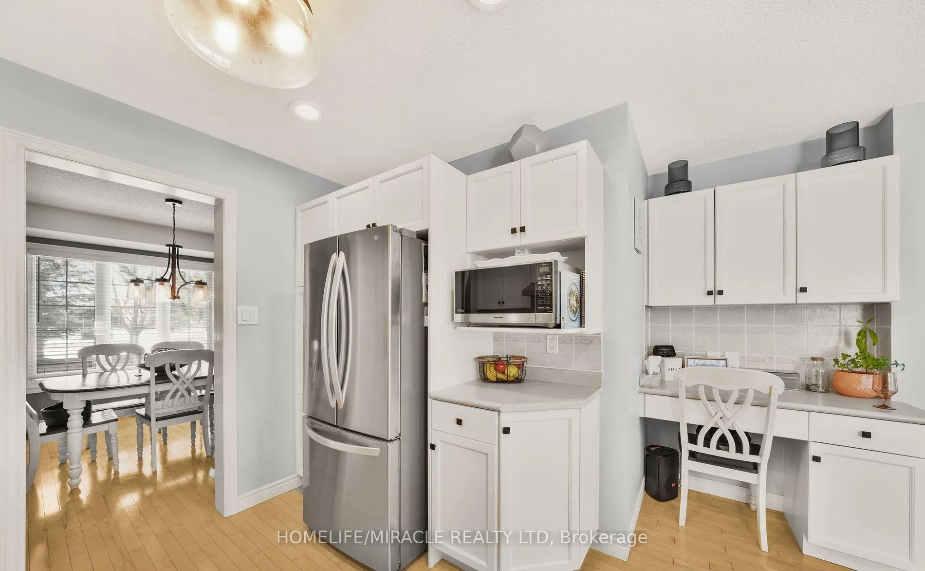 Photo 8 of 22 Devonleigh Drive, Amaranth, Rural Amaranth — HOMEH