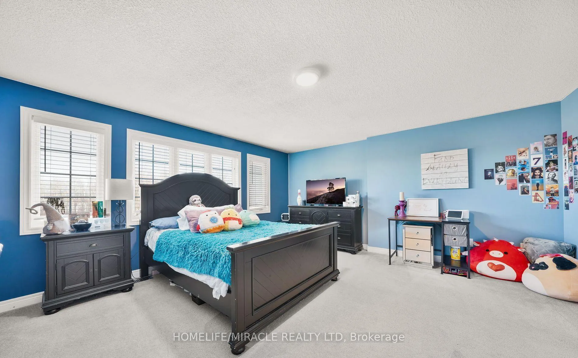 Photo 17 of 22 Devonleigh Drive, Amaranth, Rural Amaranth — HOMEH
