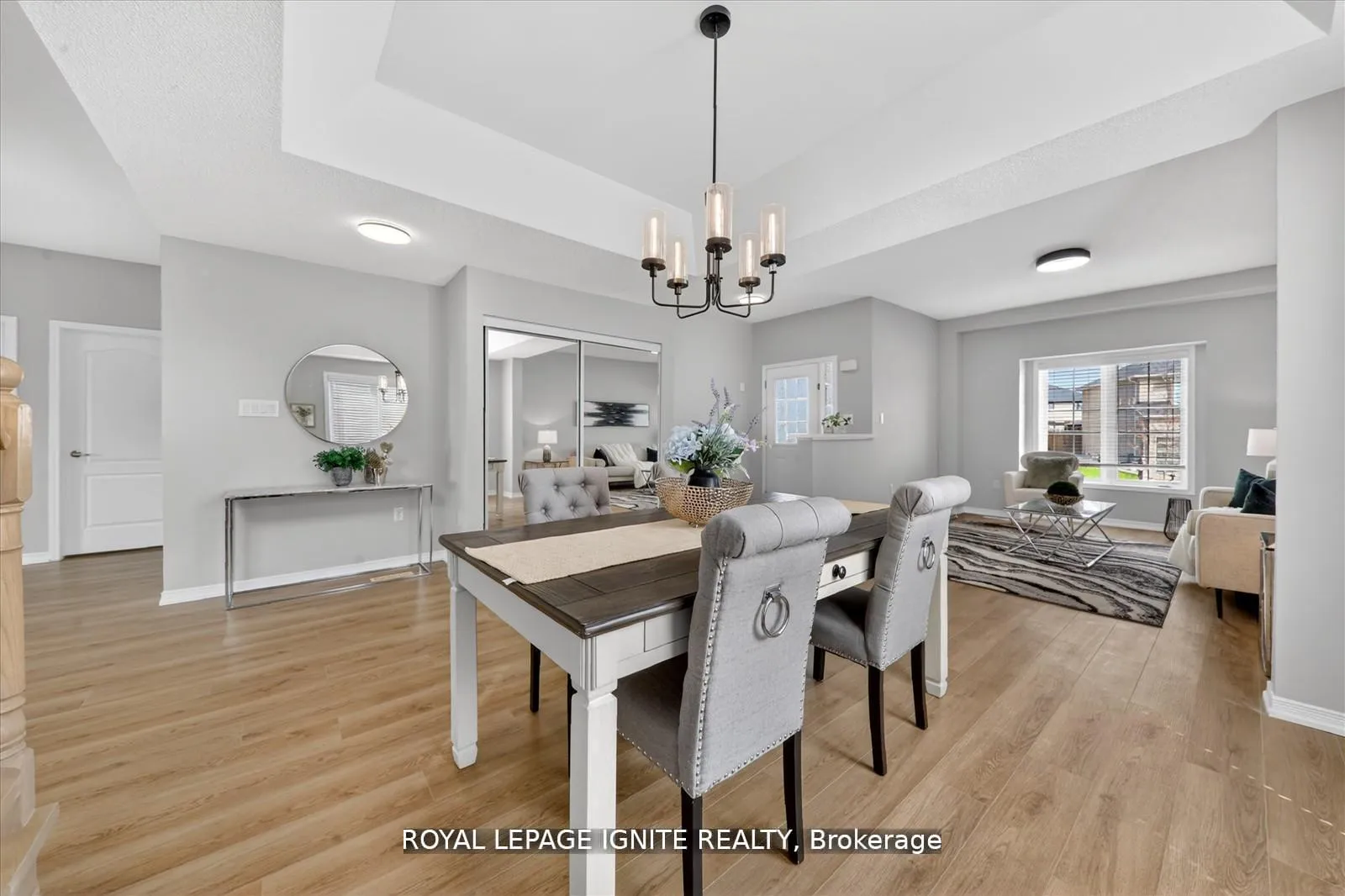 Photo 7 of 1447 Bassingthwaite Court, Innisfil, Alcona — HOMEH