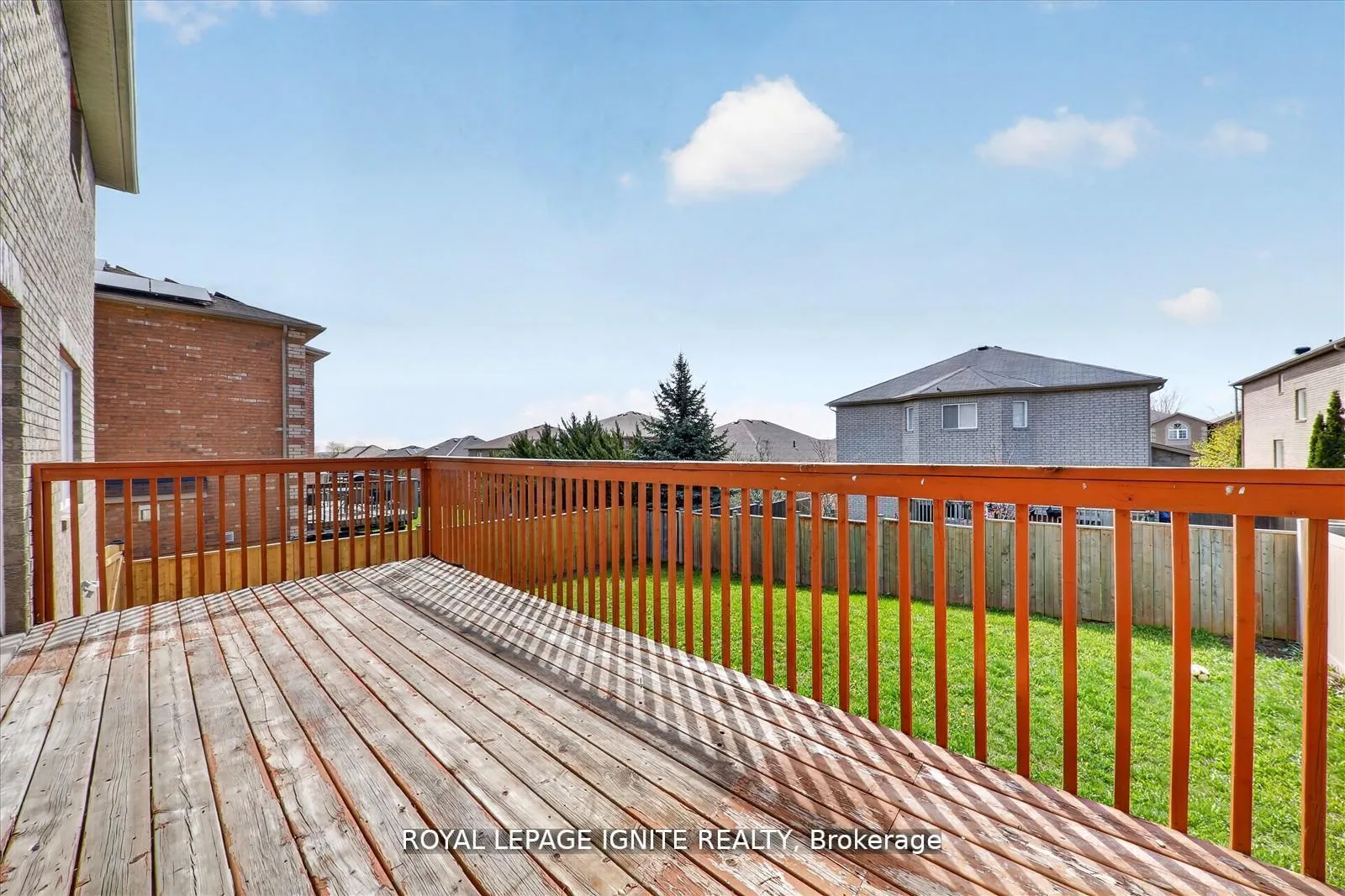 Photo 16 of 1447 Bassingthwaite Court, Innisfil, Alcona — HOMEH