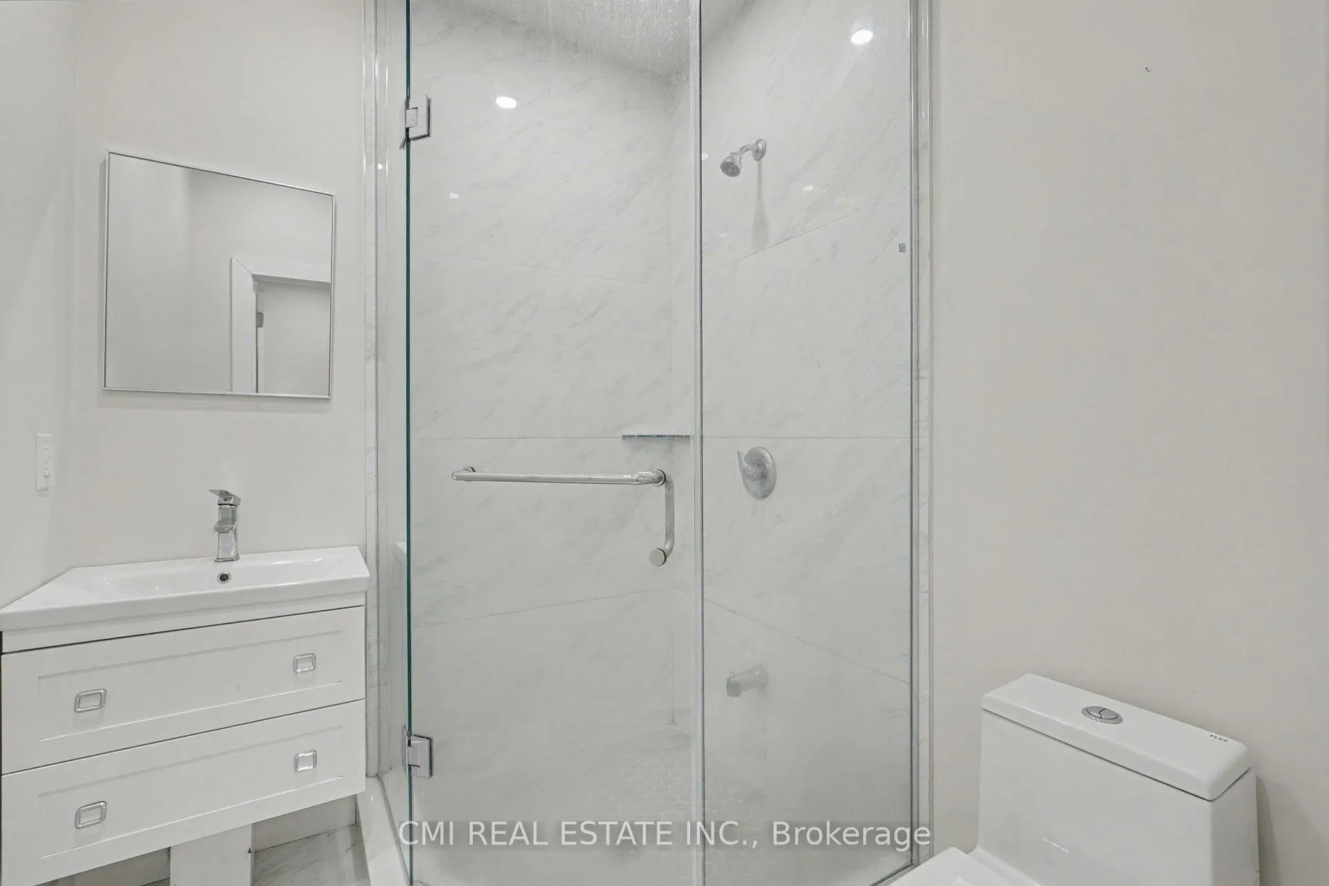 Photo 24 of 2546 Wilson Street, Hamilton, Rural Ancaster — HOMEH