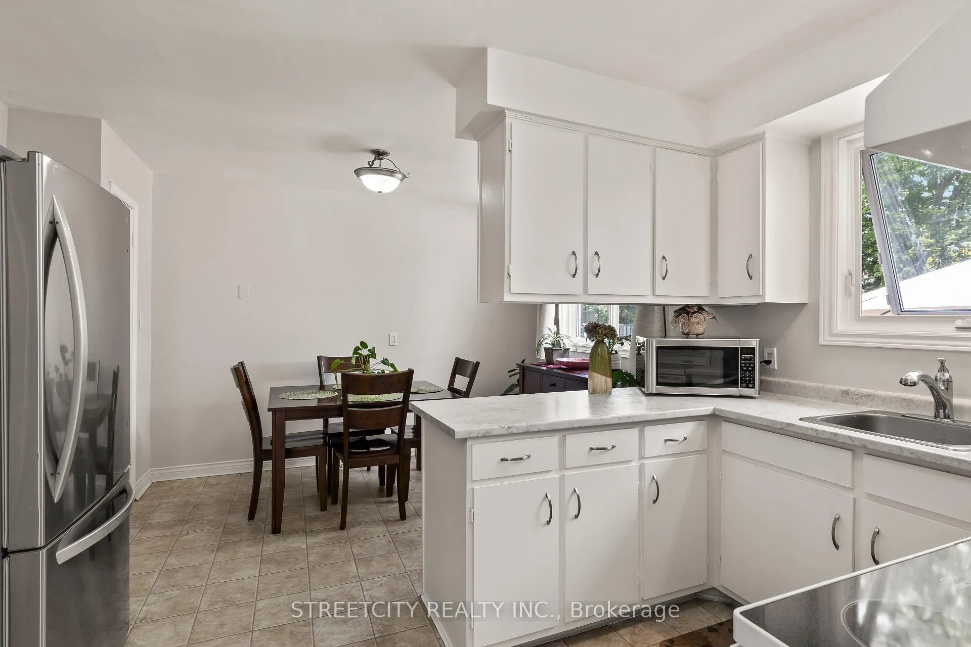 Photo 9 of 22 Vincent Street, London, South Q — HOMEH