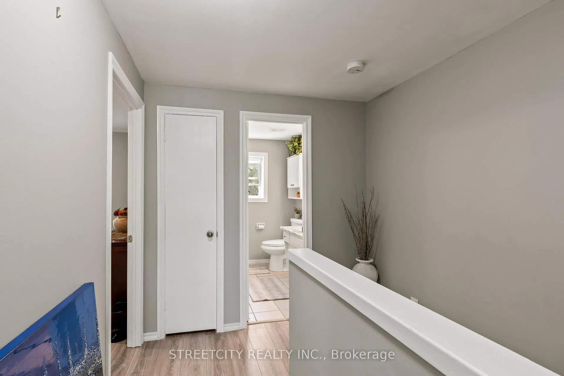 Photo 15 of 22 Vincent Street, London, South Q — HOMEH