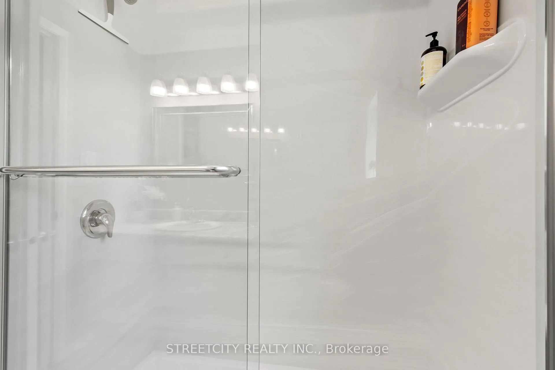 Photo 24 of 22 Vincent Street, London, South Q — HOMEH