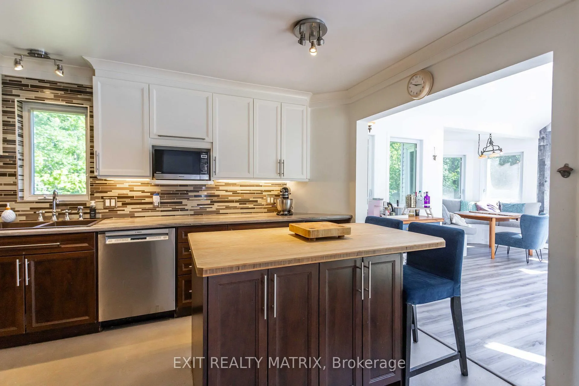 Photo 11 of 2779 Maplewood Drive, Champlain, Champlain Twp — HOMEH