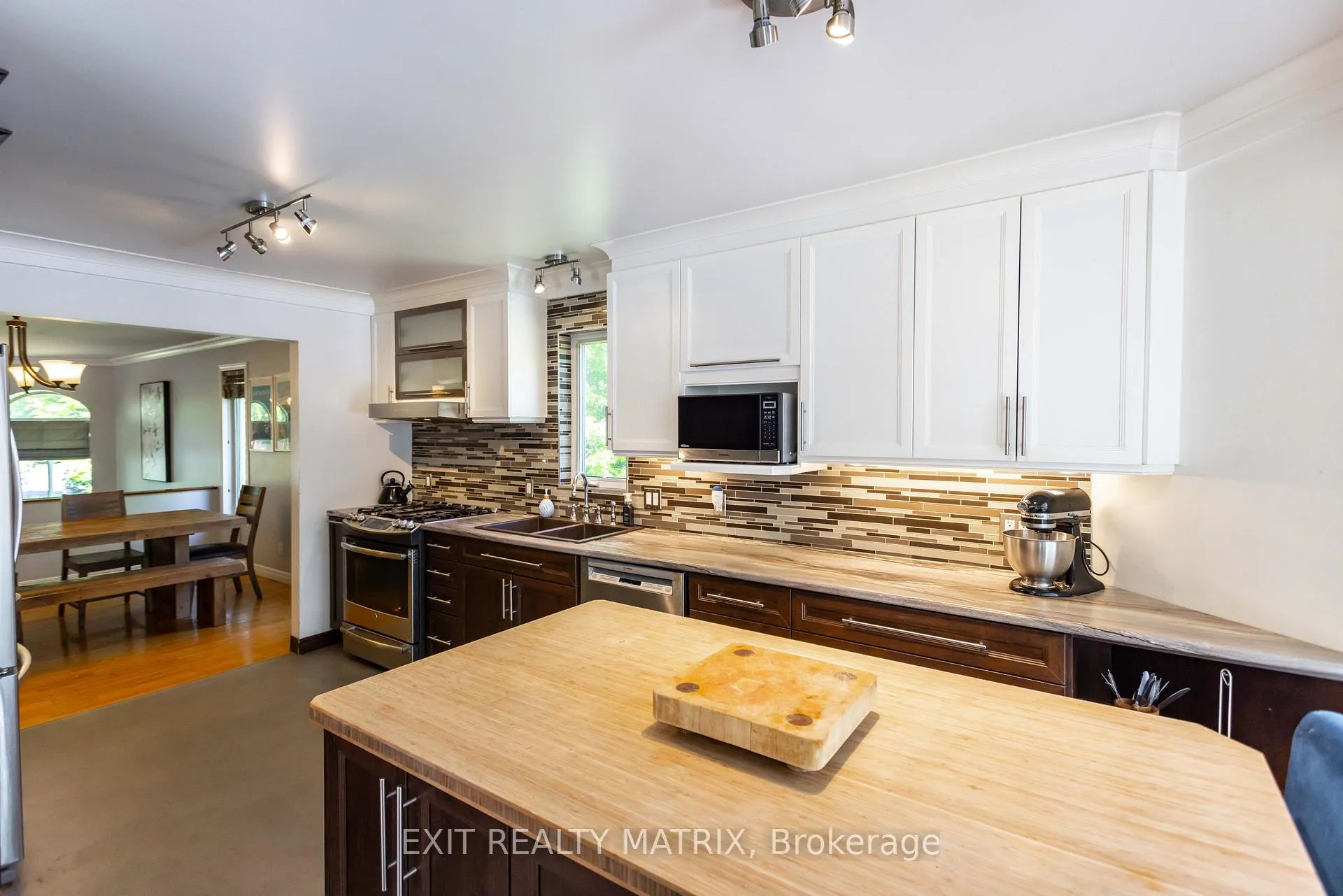 Photo 12 of 2779 Maplewood Drive, Champlain, Champlain Twp — HOMEH