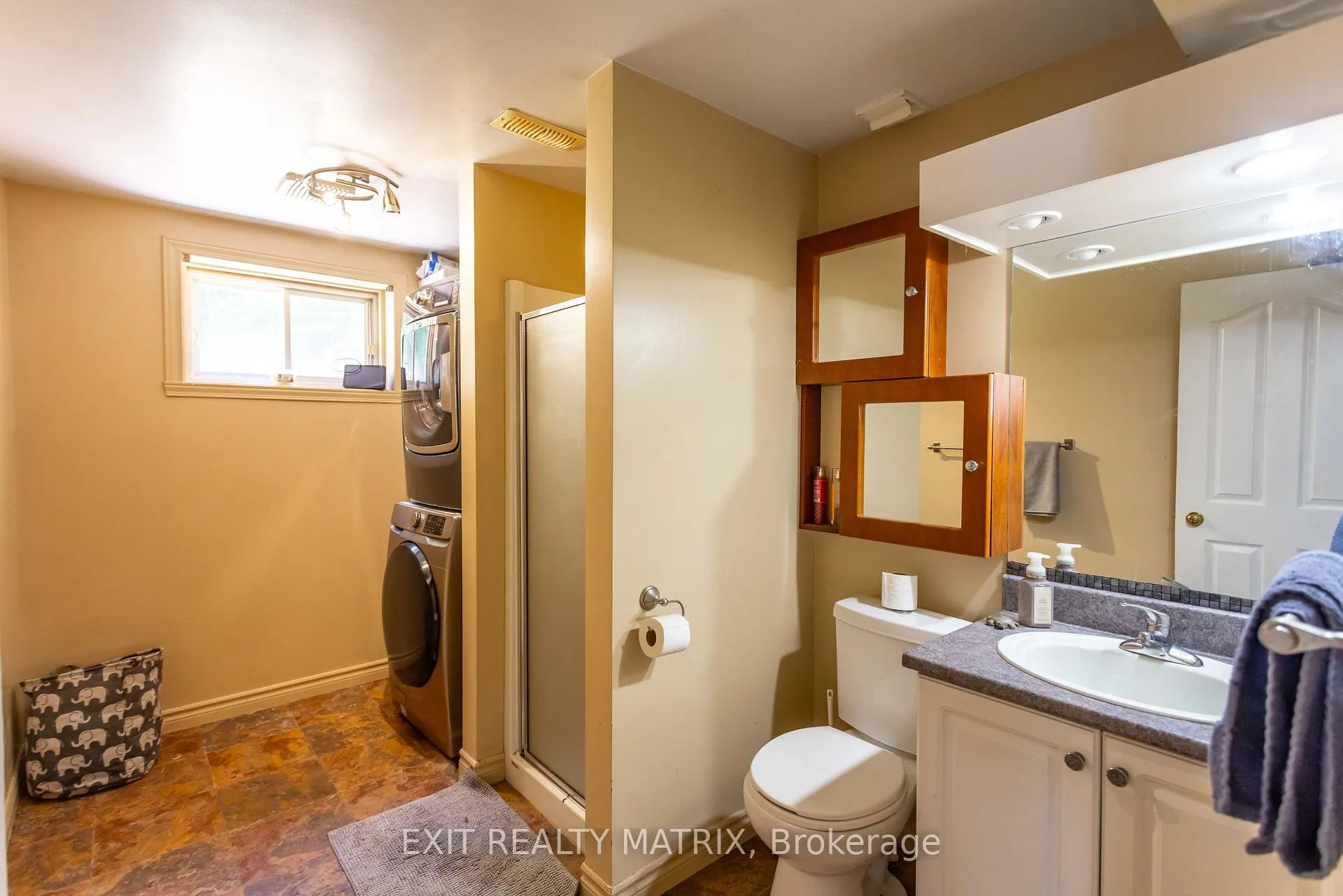 Photo 20 of 2779 Maplewood Drive, Champlain, Champlain Twp — HOMEH