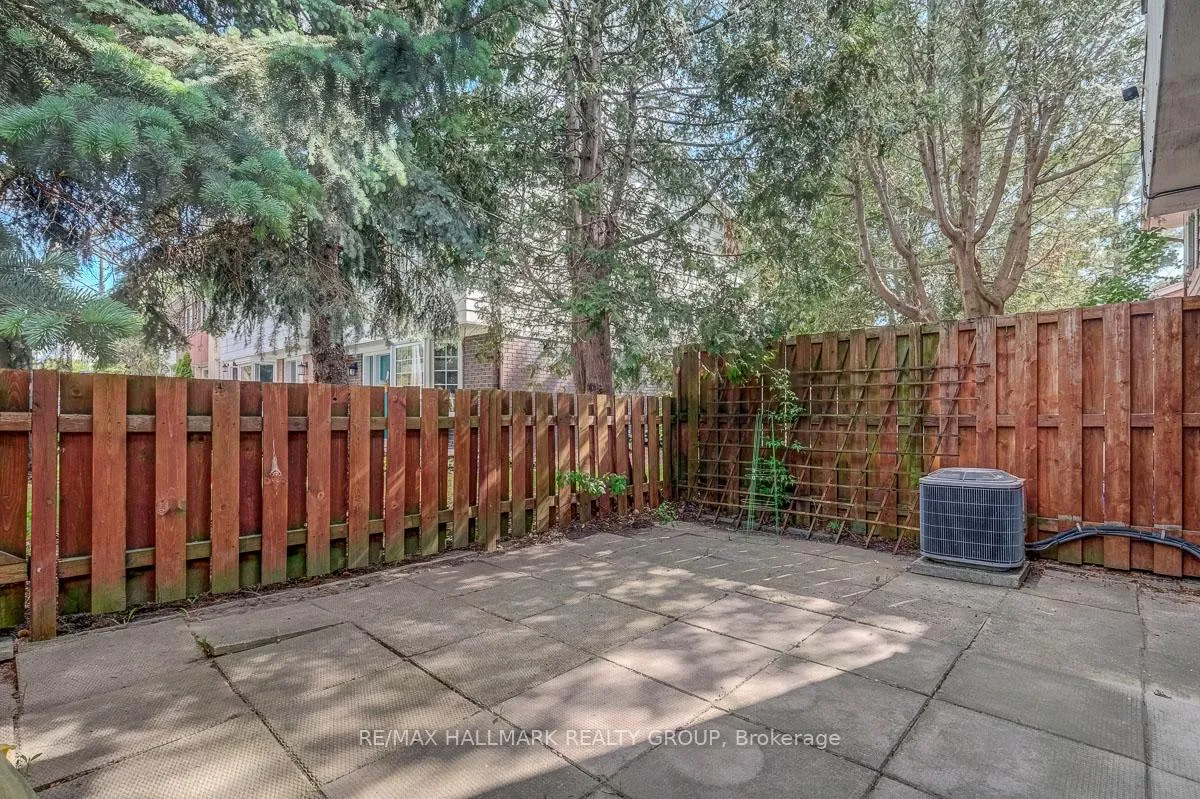 Photo 38 of 10 Greenbank Road, Ottawa, Leslie Park — HOMEH