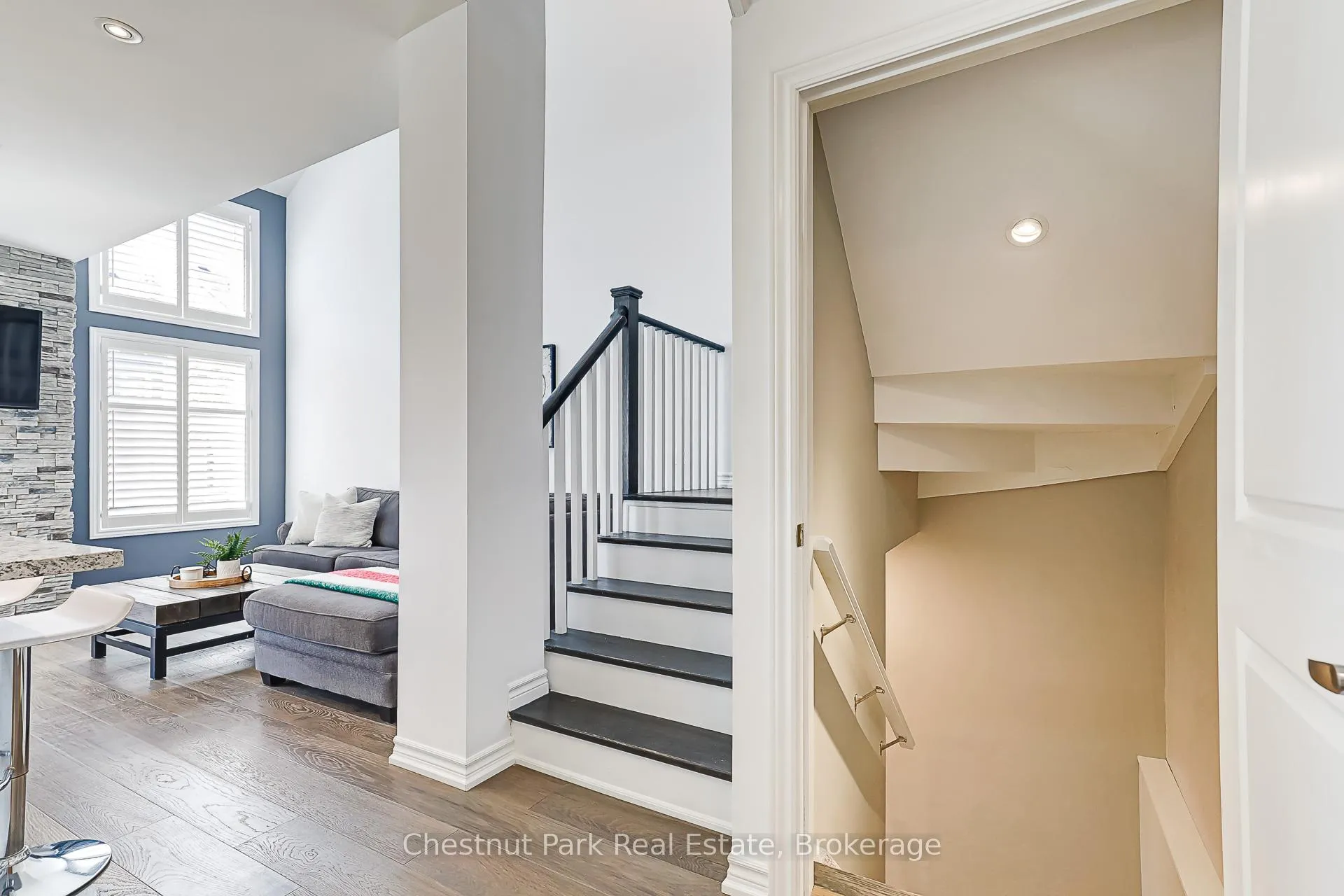 Photo 8 of 18 Gregory Avenue, Collingwood — HOMEH