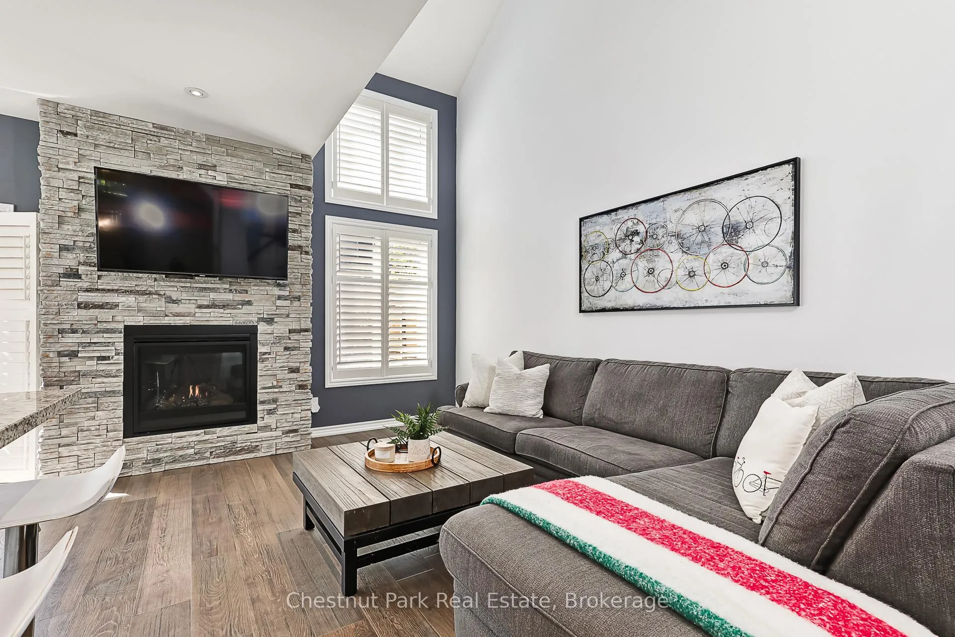 Photo 9 of 18 Gregory Avenue, Collingwood — HOMEH