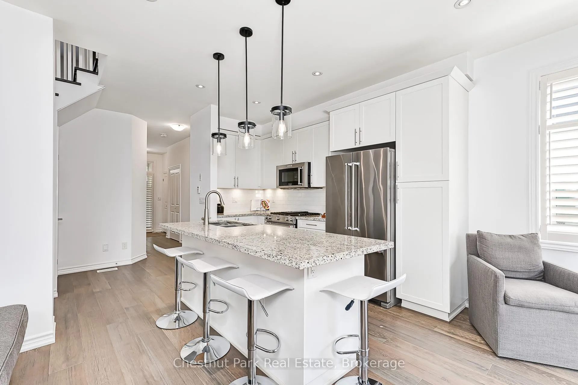 Photo 12 of 18 Gregory Avenue, Collingwood — HOMEH