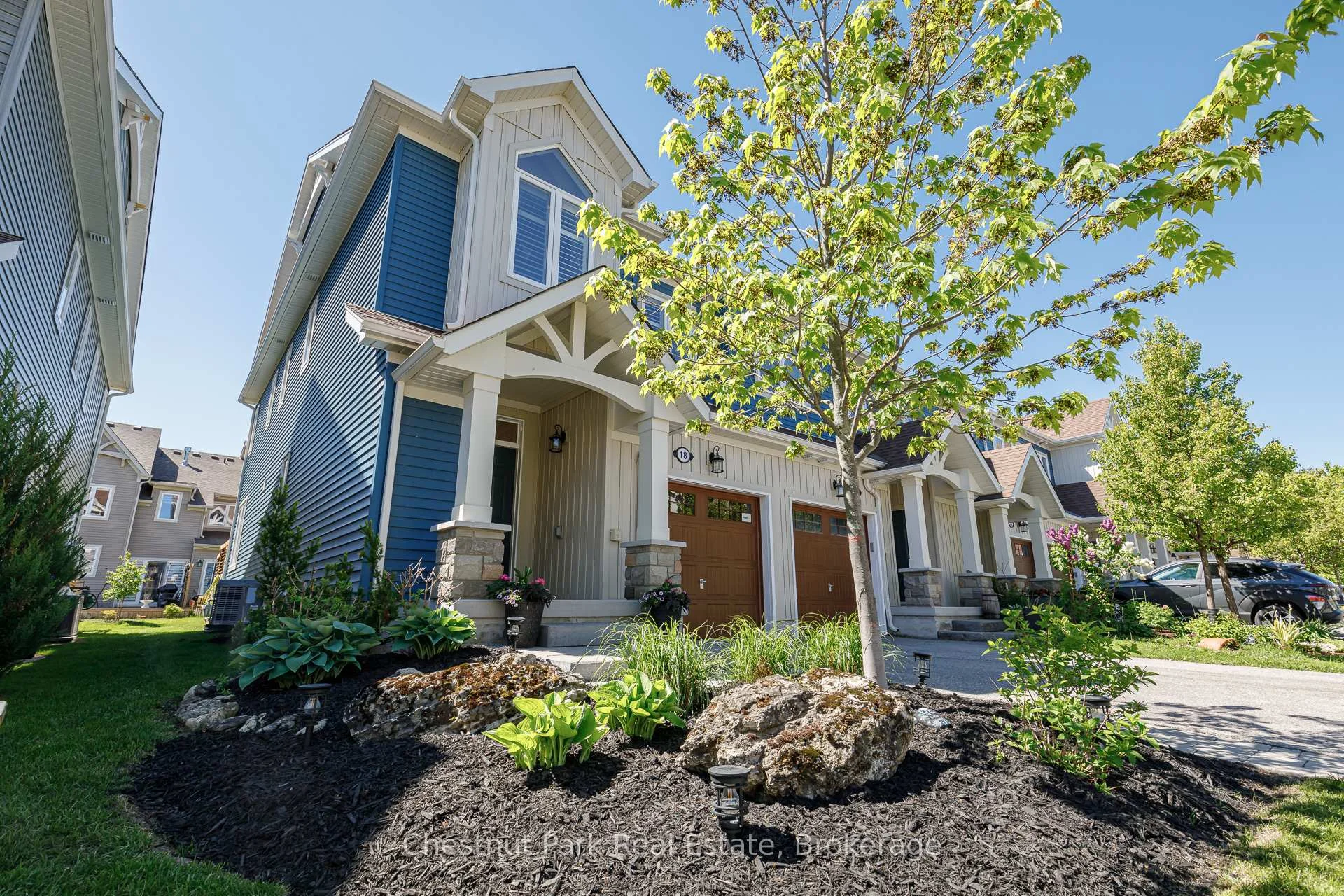 Photo 4 of 18 Gregory Avenue, Collingwood — HOMEH