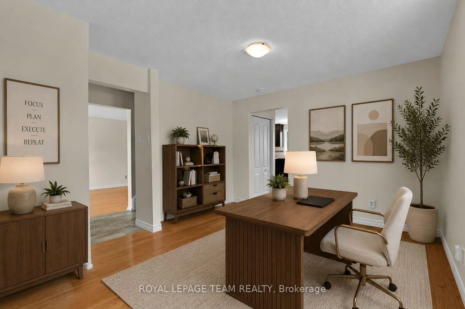Photo 17 of 114 Chesterton Drive, Ottawa, Borden Farm/Stewart Farm/Carleton Heights/Parkwood Hills — HOMEH