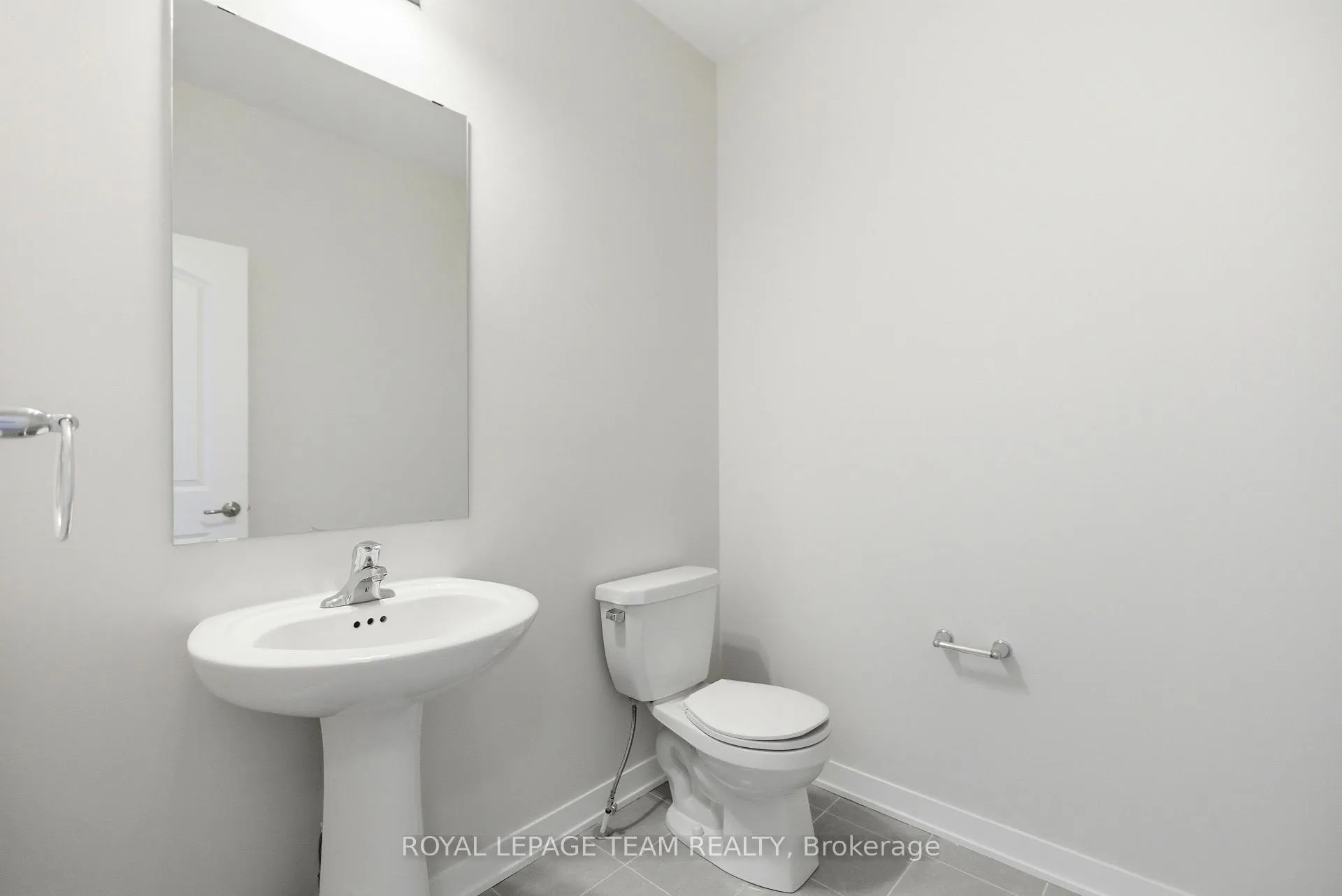 Photo 3 of 1042 Elixir Place, Ottawa, Kanata - Rural Kanata (Central) — HOMEH