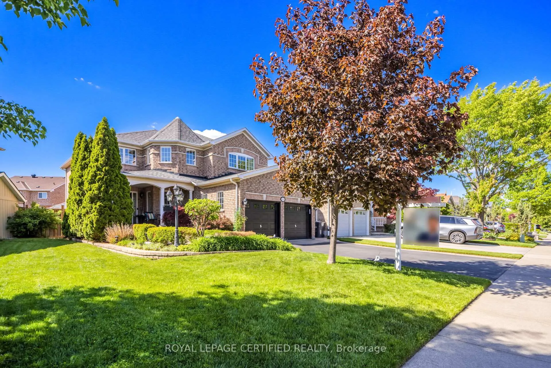 Photo 3 of 141 Vintage Gate, Brampton, Fletcher's Creek Village — HOMEH