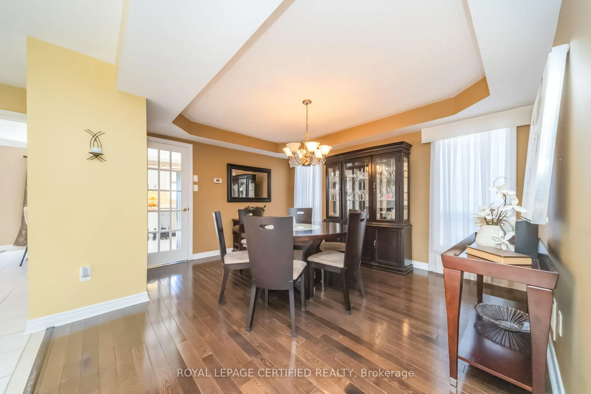 Photo 9 of 141 Vintage Gate, Brampton, Fletcher's Creek Village — HOMEH