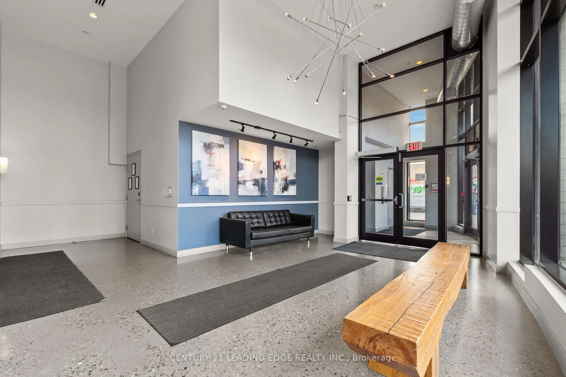 Photo 3 of Unit 1308, 1 Victoria Street S, Kitchener — HOMEH