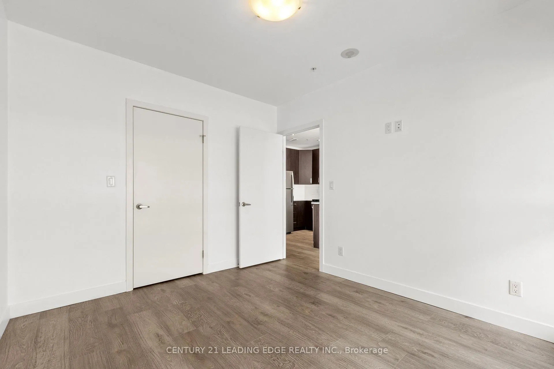 Photo 23 of Unit 1308, 1 Victoria Street S, Kitchener — HOMEH