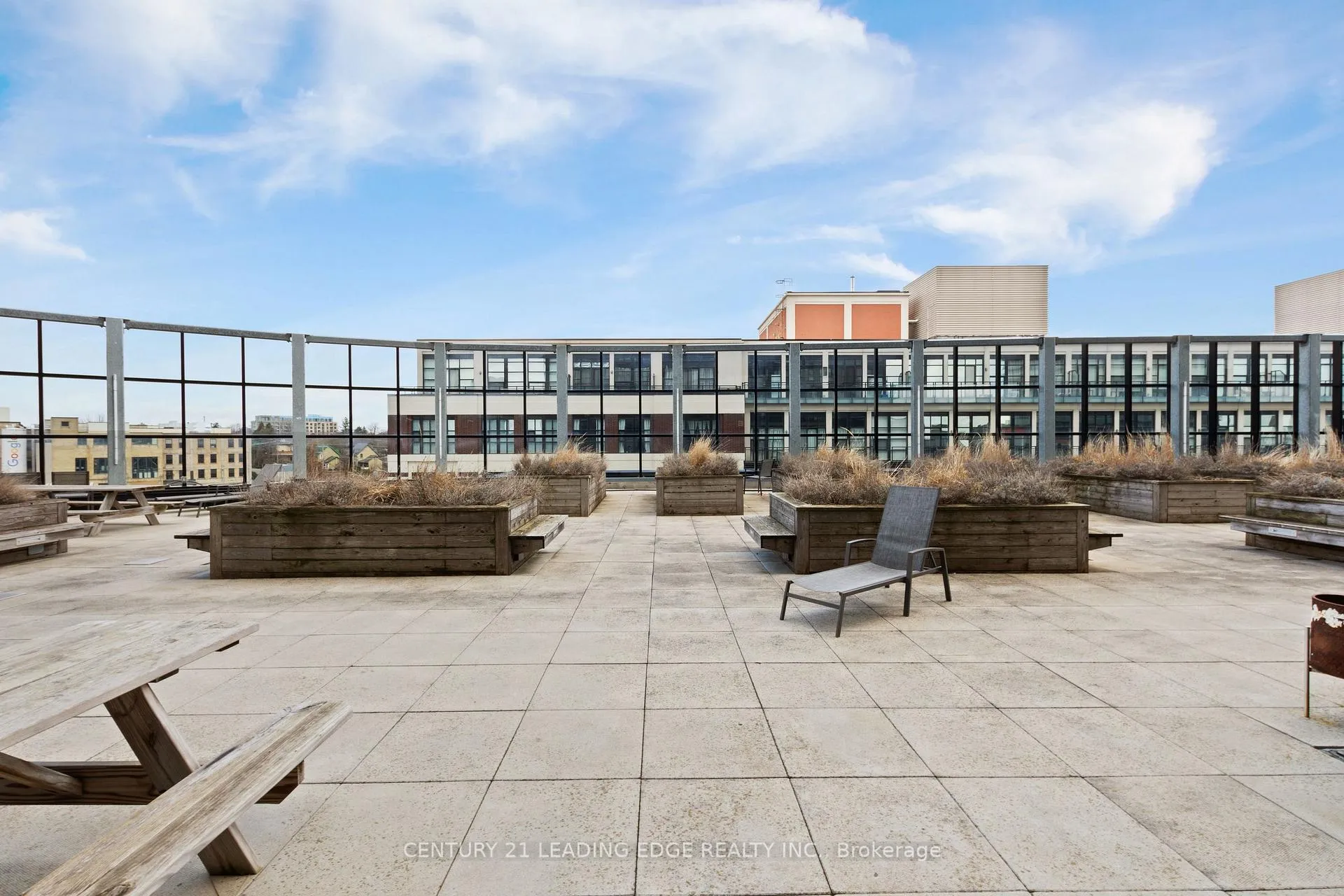 Photo 38 of Unit 1308, 1 Victoria Street S, Kitchener — HOMEH