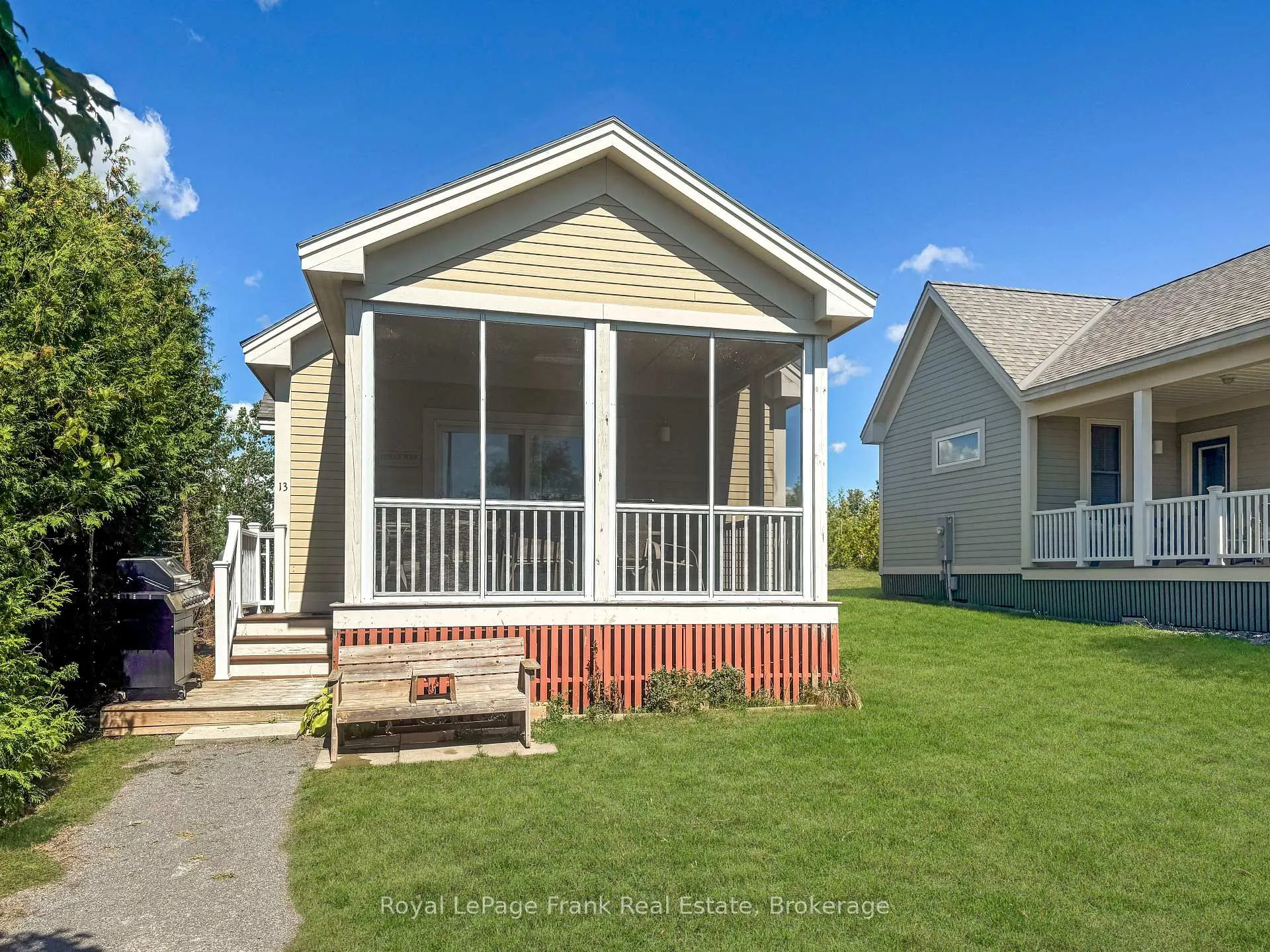 Photo 2 of Unit 27, 13 Butternut Lane, Prince Edward County, Athol Ward — HOMEH