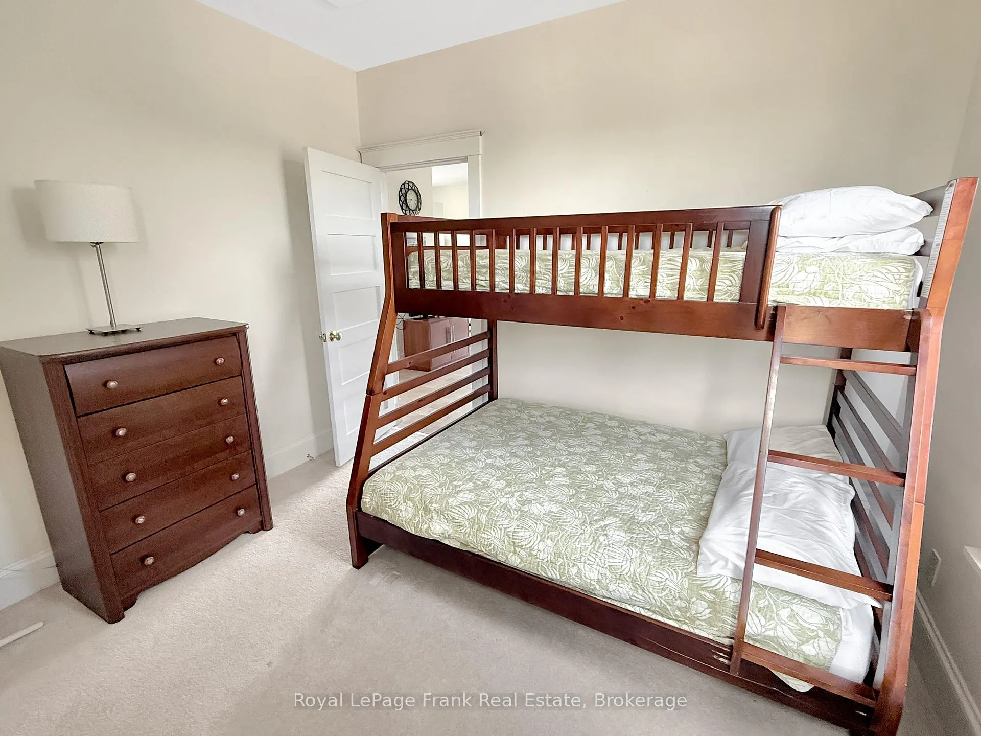 Photo 14 of Unit 27, 13 Butternut Lane, Prince Edward County, Athol Ward — HOMEH