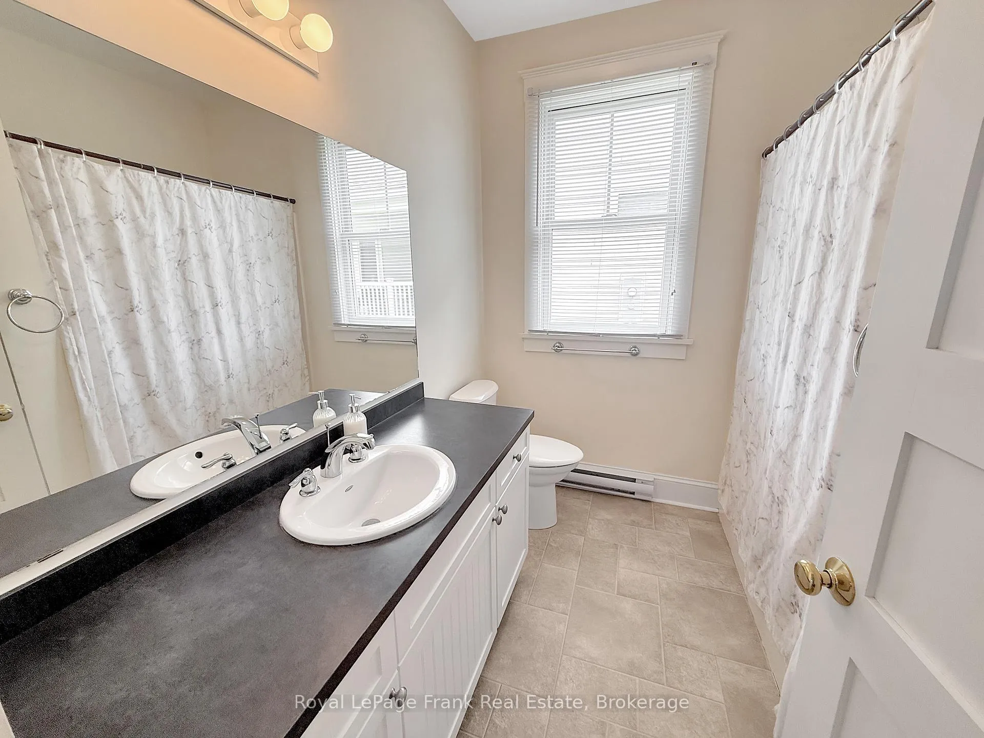 Photo 16 of Unit 27, 13 Butternut Lane, Prince Edward County, Athol Ward — HOMEH