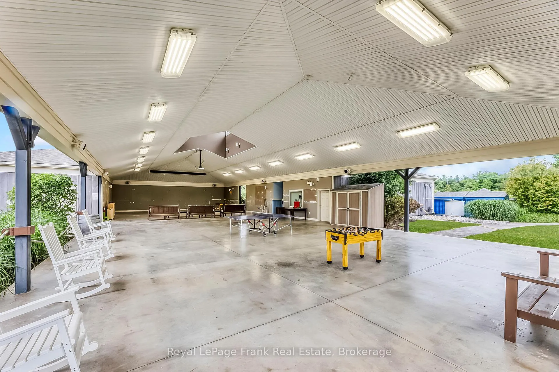 Photo 22 of Unit 27, 13 Butternut Lane, Prince Edward County, Athol Ward — HOMEH