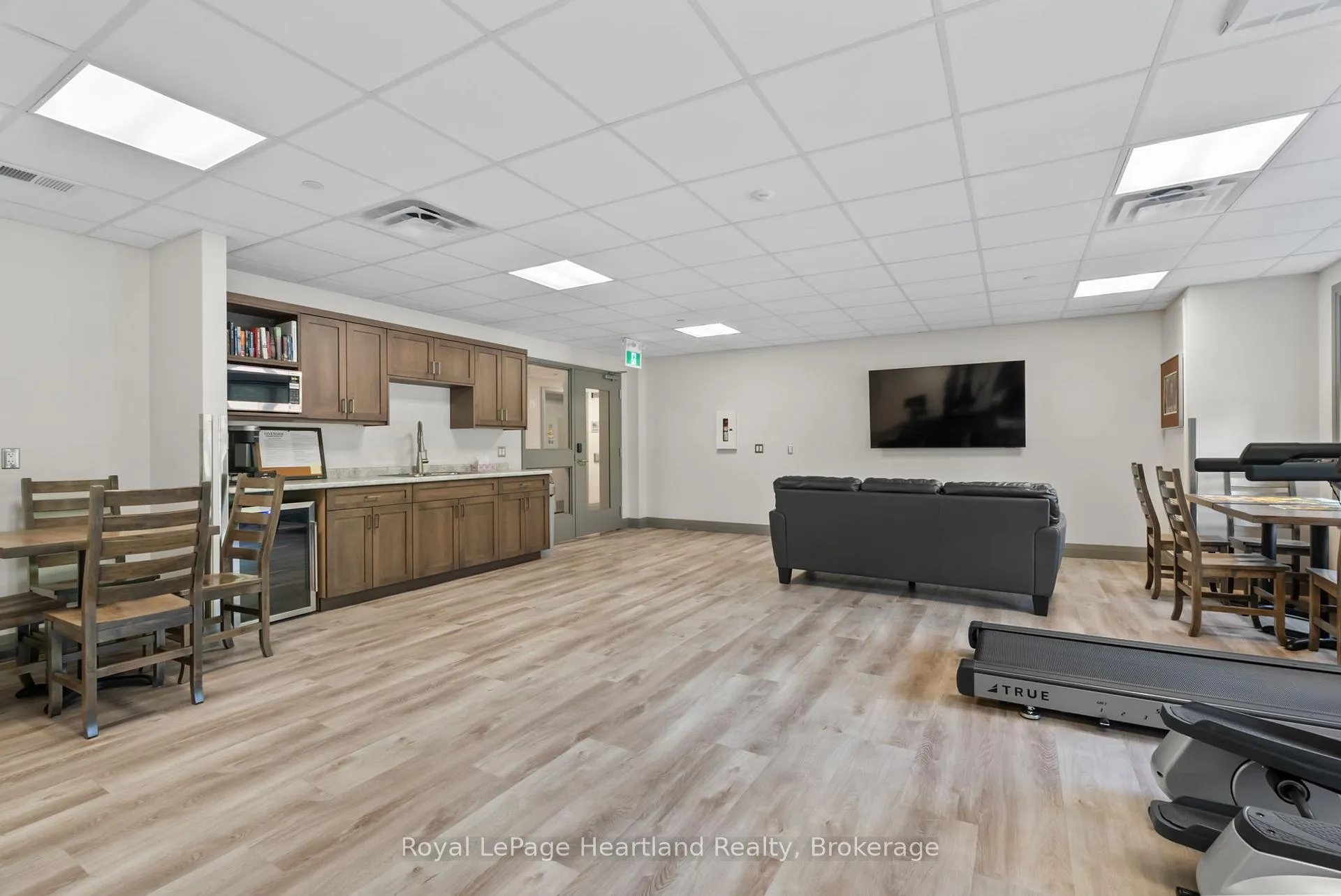 Photo 30 of Unit 401, 187 Victoria Street W, North Huron, Wingham — HOMEH