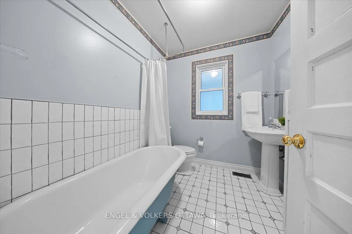 Photo 24 of 4 Allan Place, Ottawa, Glebe — HOMEH