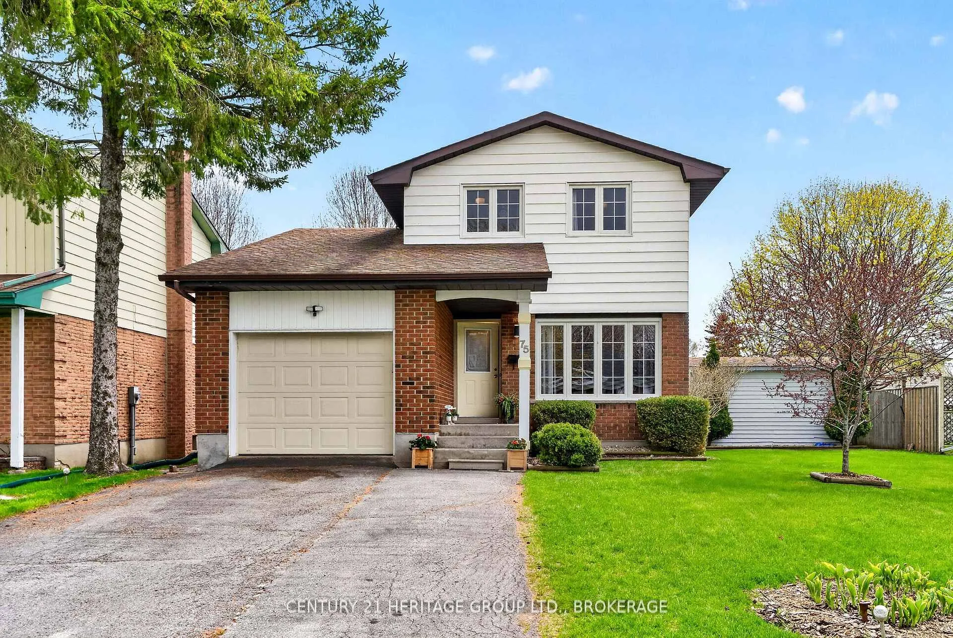 Photo 1 of 75 Mortensen Drive, Loyalist, Amherstview — HOMEH