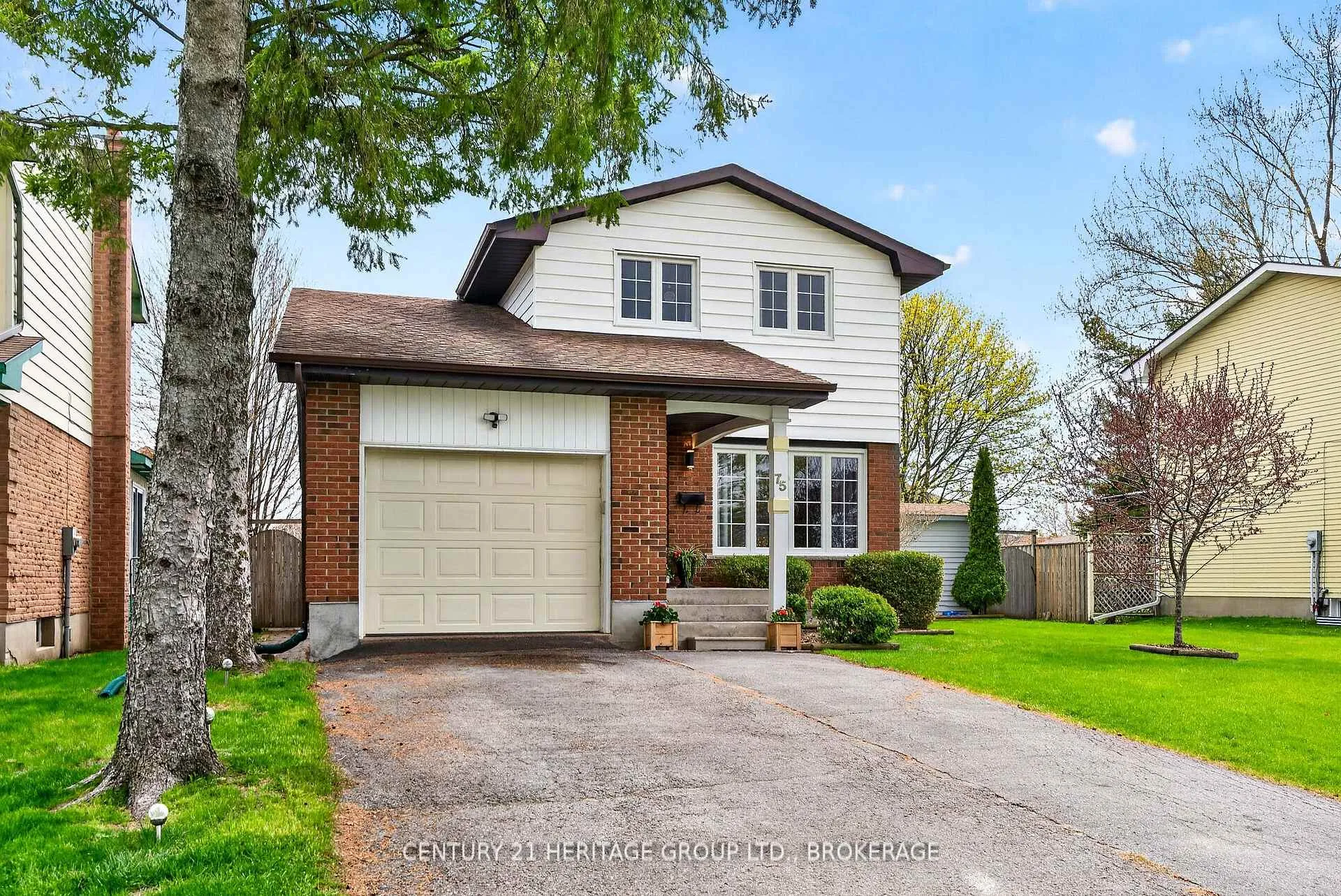 Photo 2 of 75 Mortensen Drive, Loyalist, Amherstview — HOMEH