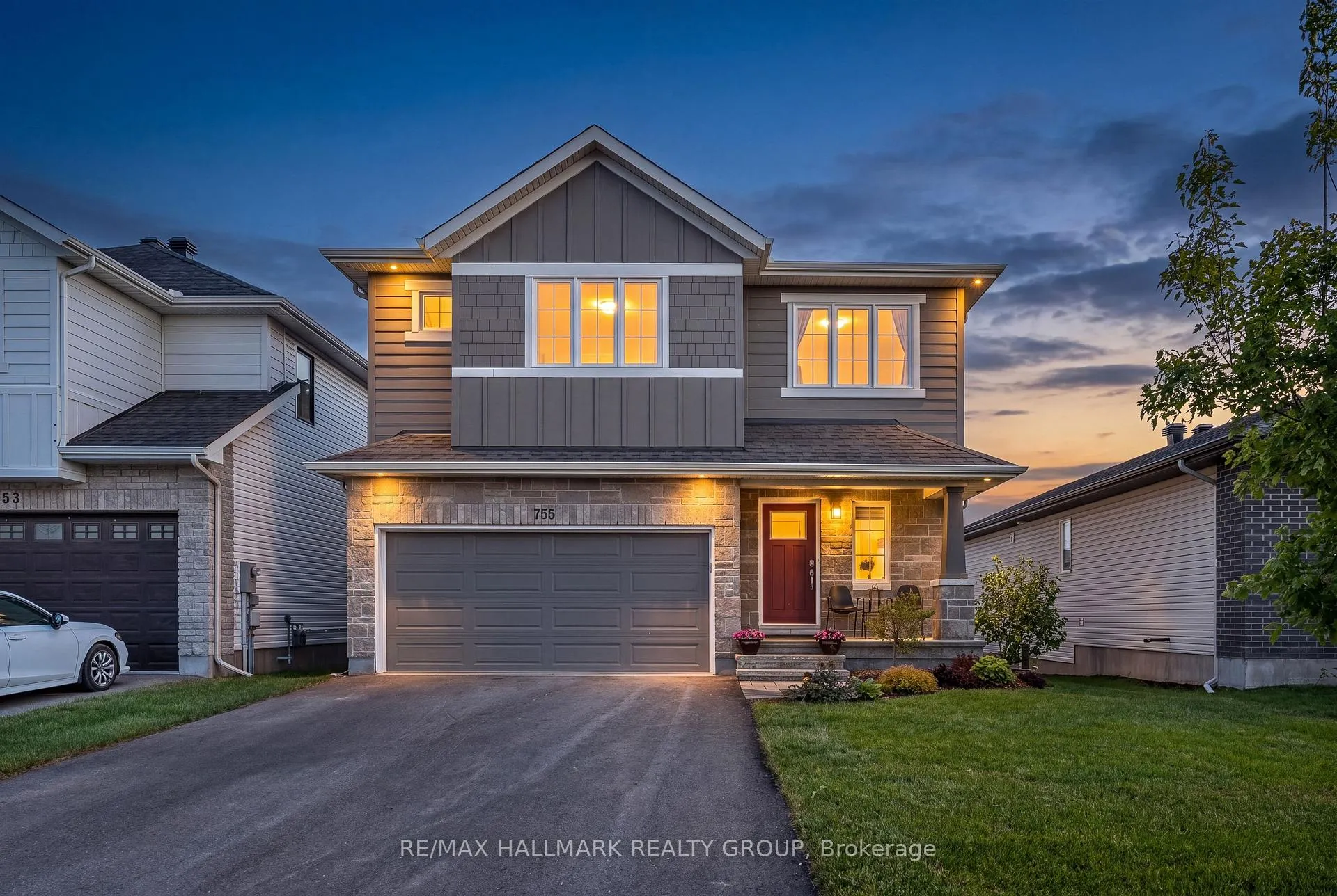 Photo 1 of 755 Kirkham Crescent, Ottawa, Btwn Franktown Rd. & Fallowfield Rd. — HOMEH