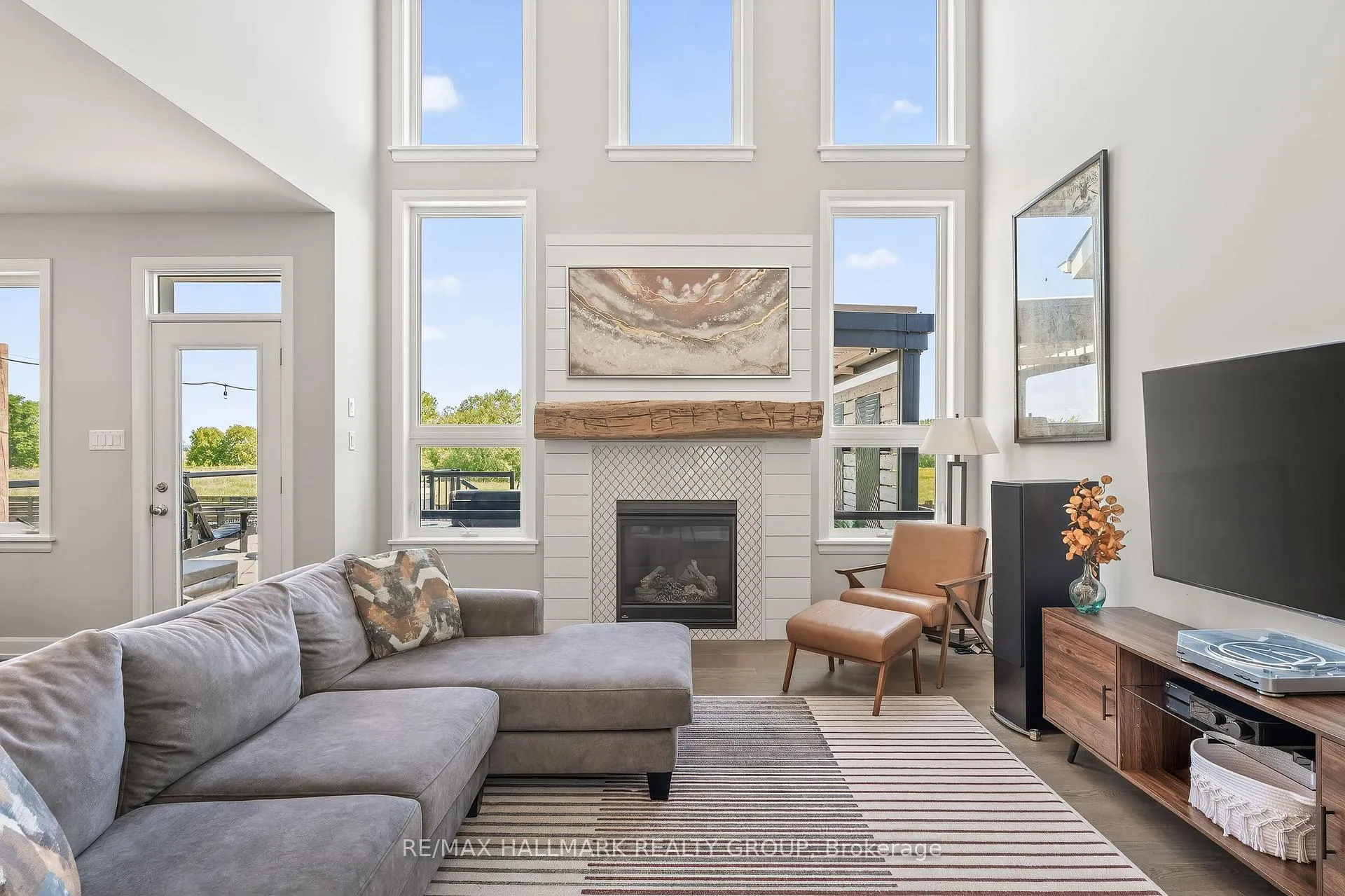 Photo 15 of 755 Kirkham Crescent, Ottawa, Btwn Franktown Rd. & Fallowfield Rd. — HOMEH