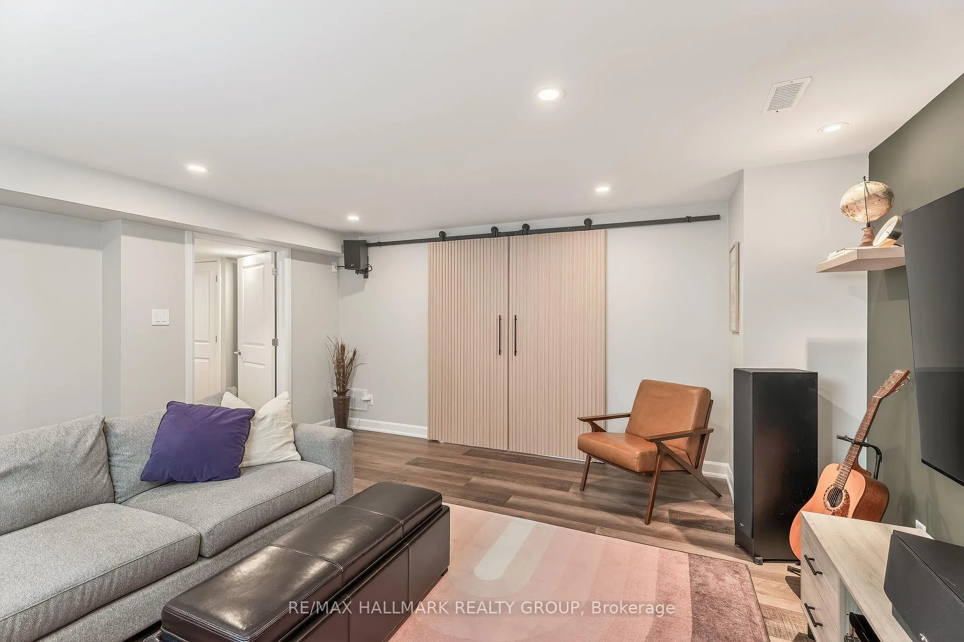 Photo 39 of 755 Kirkham Crescent, Ottawa, Btwn Franktown Rd. & Fallowfield Rd. — HOMEH