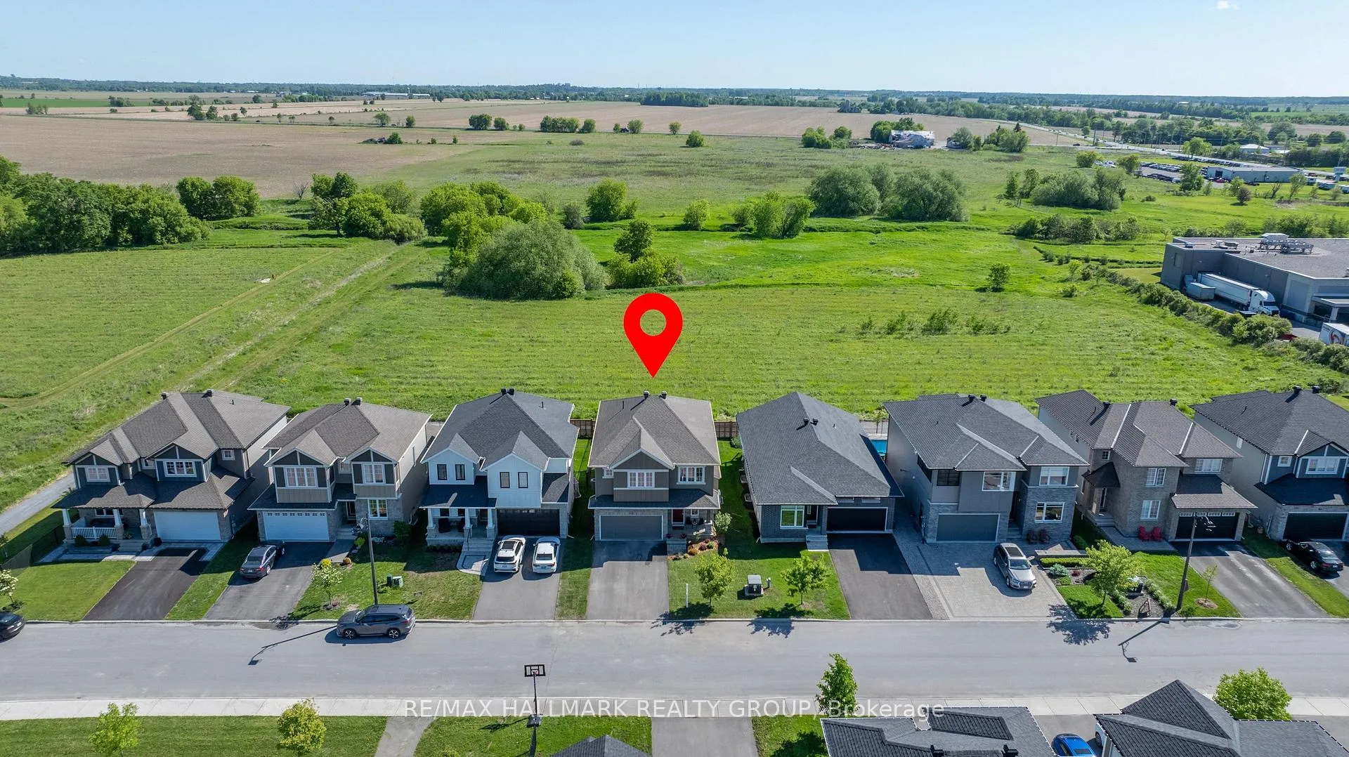Photo 47 of 755 Kirkham Crescent, Ottawa, Btwn Franktown Rd. & Fallowfield Rd. — HOMEH
