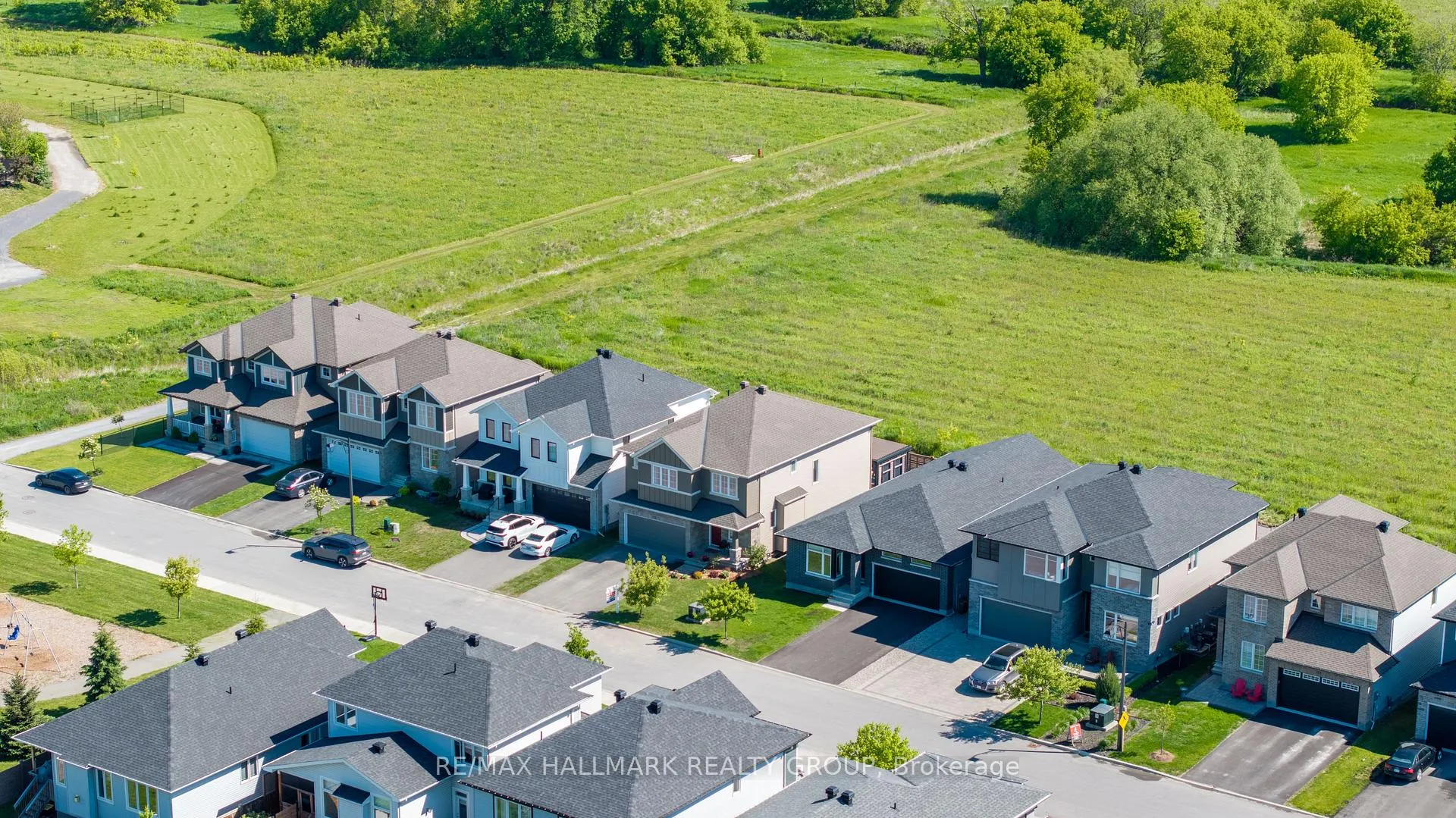Photo 48 of 755 Kirkham Crescent, Ottawa, Btwn Franktown Rd. & Fallowfield Rd. — HOMEH
