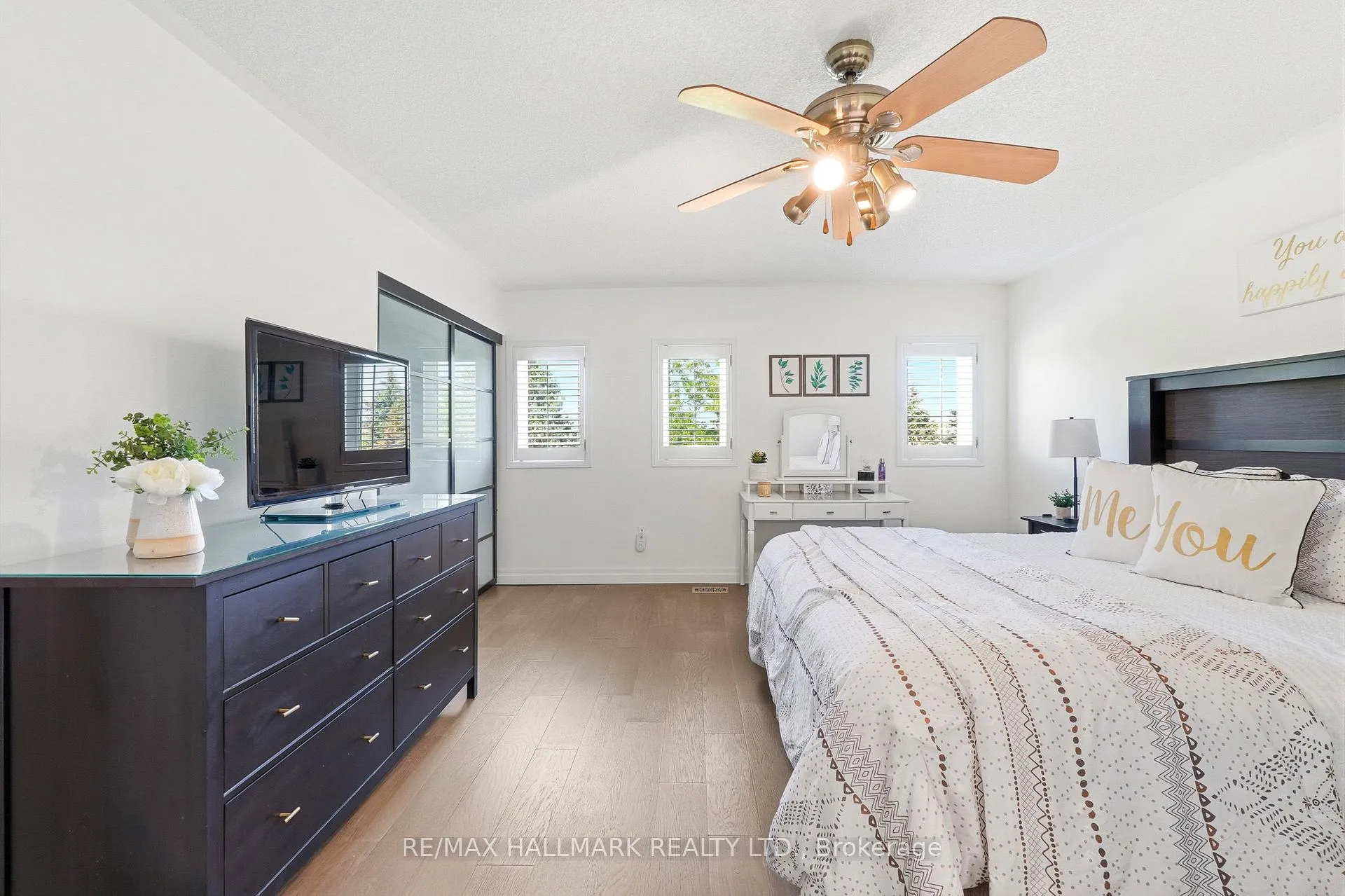 Photo 24 of 46 Matthew Drive, Vaughan, East Woodbridge — HOMEH