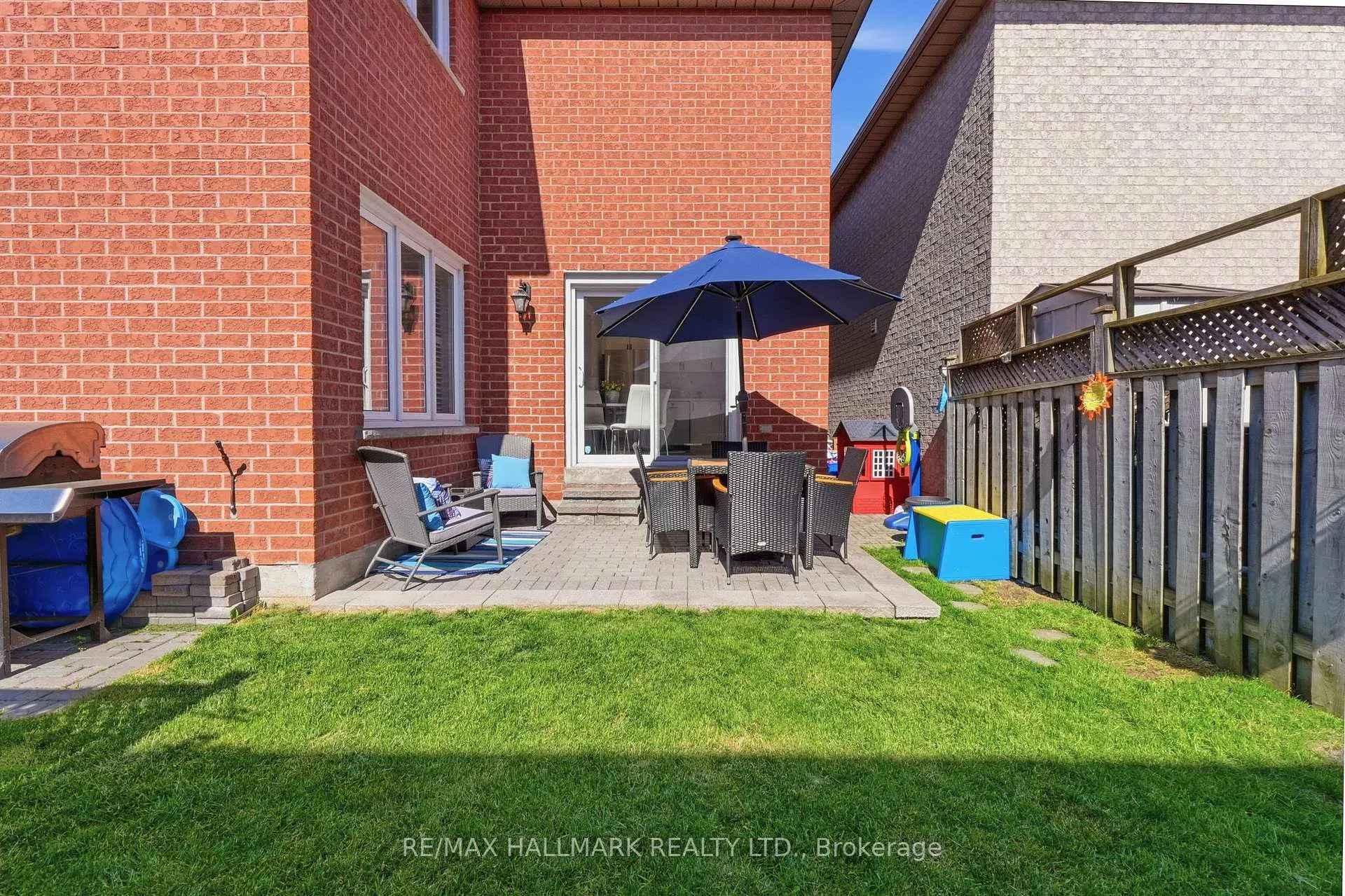 Photo 45 of 46 Matthew Drive, Vaughan, East Woodbridge — HOMEH