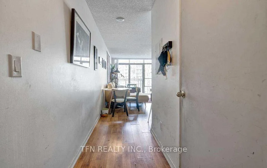 Photo 8 of Unit 1723, 38 Joe Shuster Way, Toronto, Niagara — HOMEH