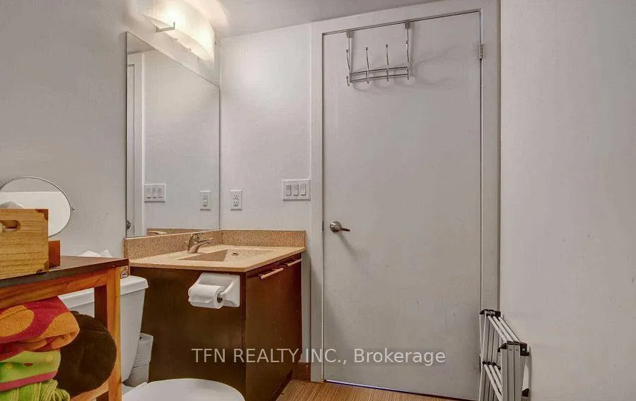 Photo 13 of Unit 1723, 38 Joe Shuster Way, Toronto, Niagara — HOMEH