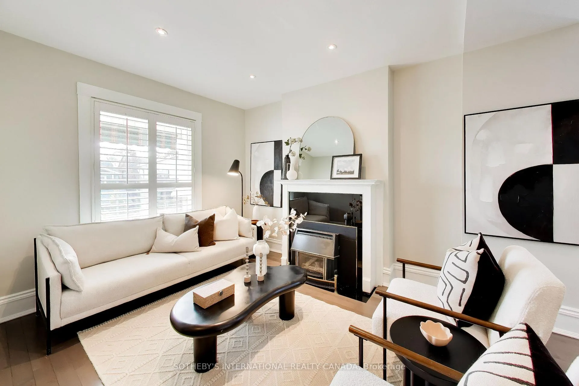Photo 2 of 159 Glenmount Park Road, Toronto, East End-Danforth — HOMEH