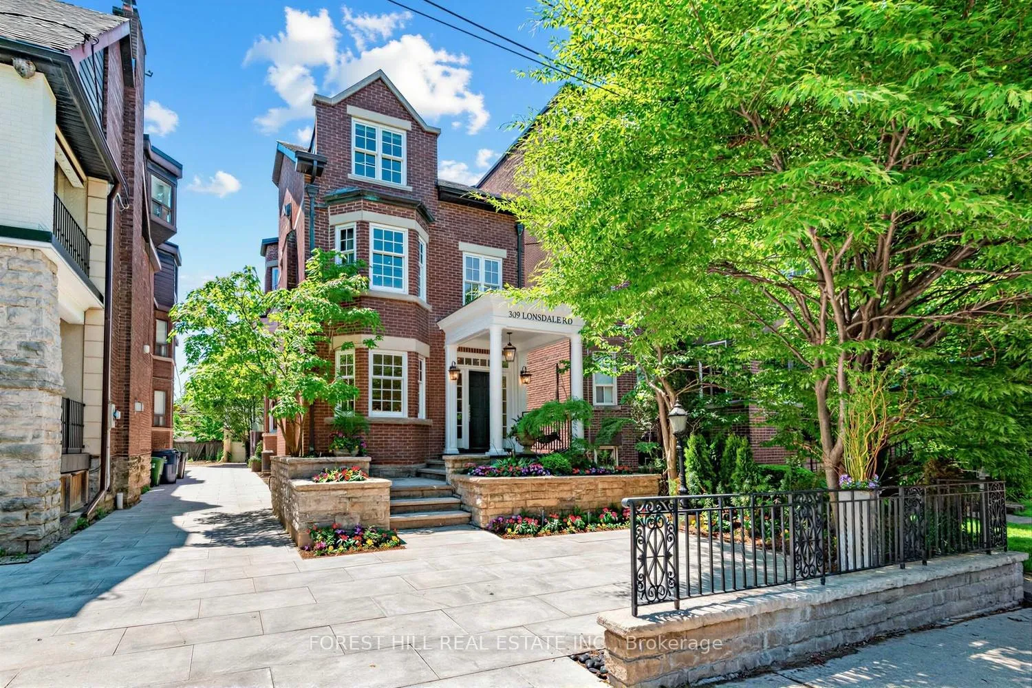 Front of 309 Lonsdale Road