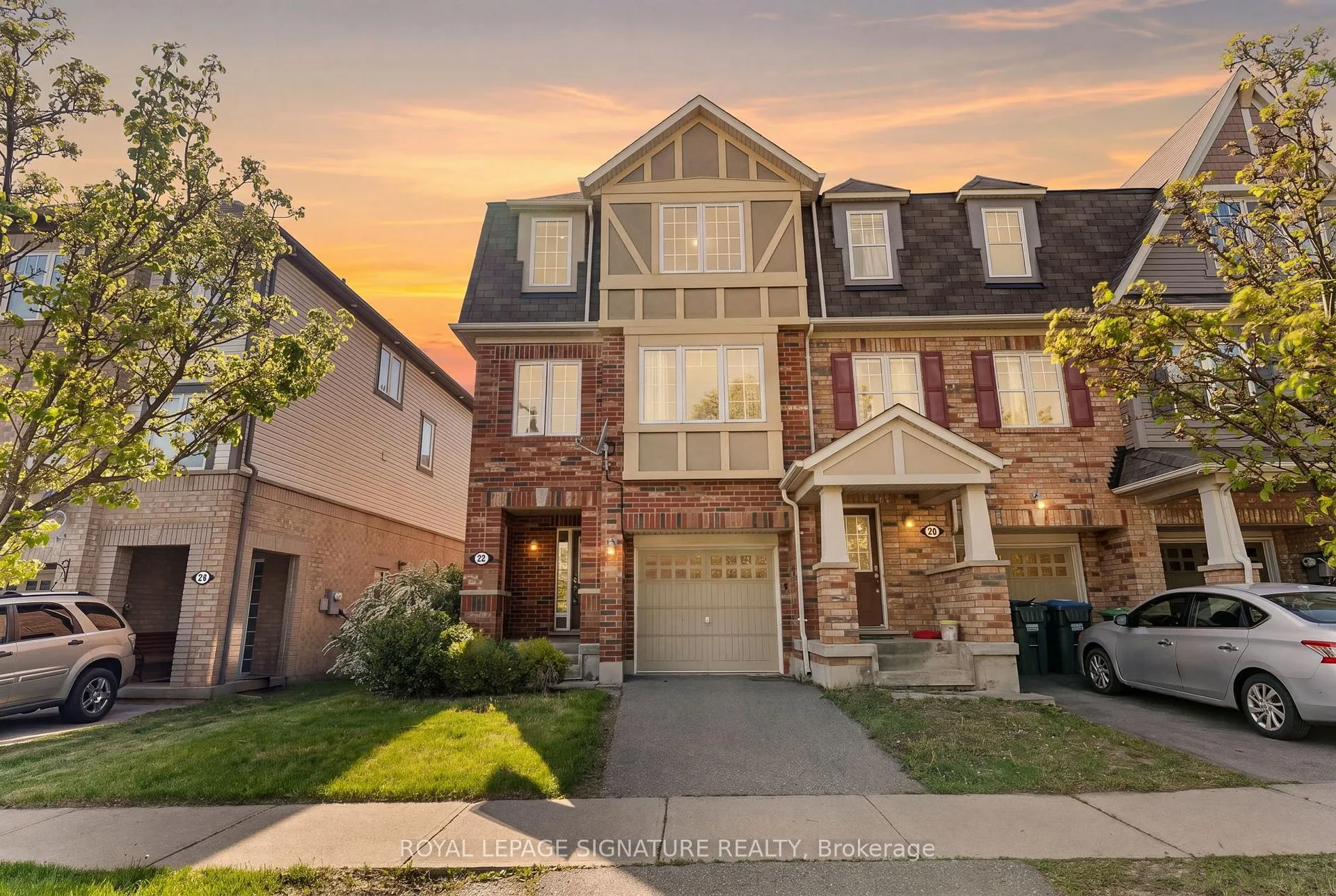 Photo 1 of 22 Donomore Drive, Brampton, Northwest Brampton — HOMEH