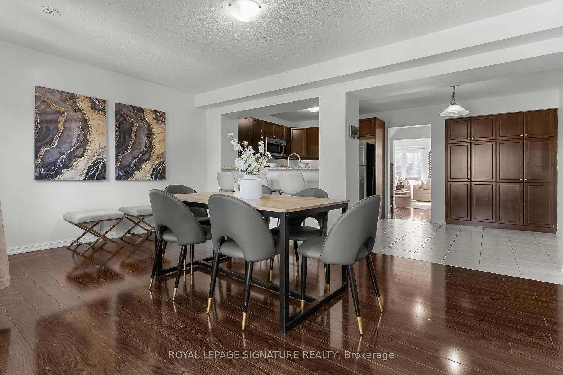 Photo 15 of 22 Donomore Drive, Brampton, Northwest Brampton — HOMEH
