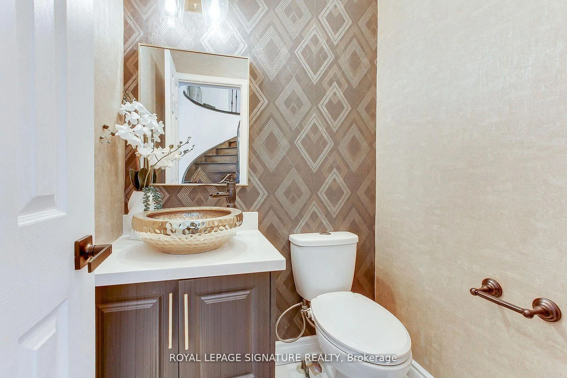 Photo 21 of 43 Falstaff Crescent, Whitby, Rolling Acres — HOMEH