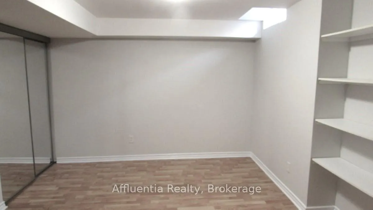 Photo 8 of 132 Oakborough Drive, Markham, Box Grove — HOMEH