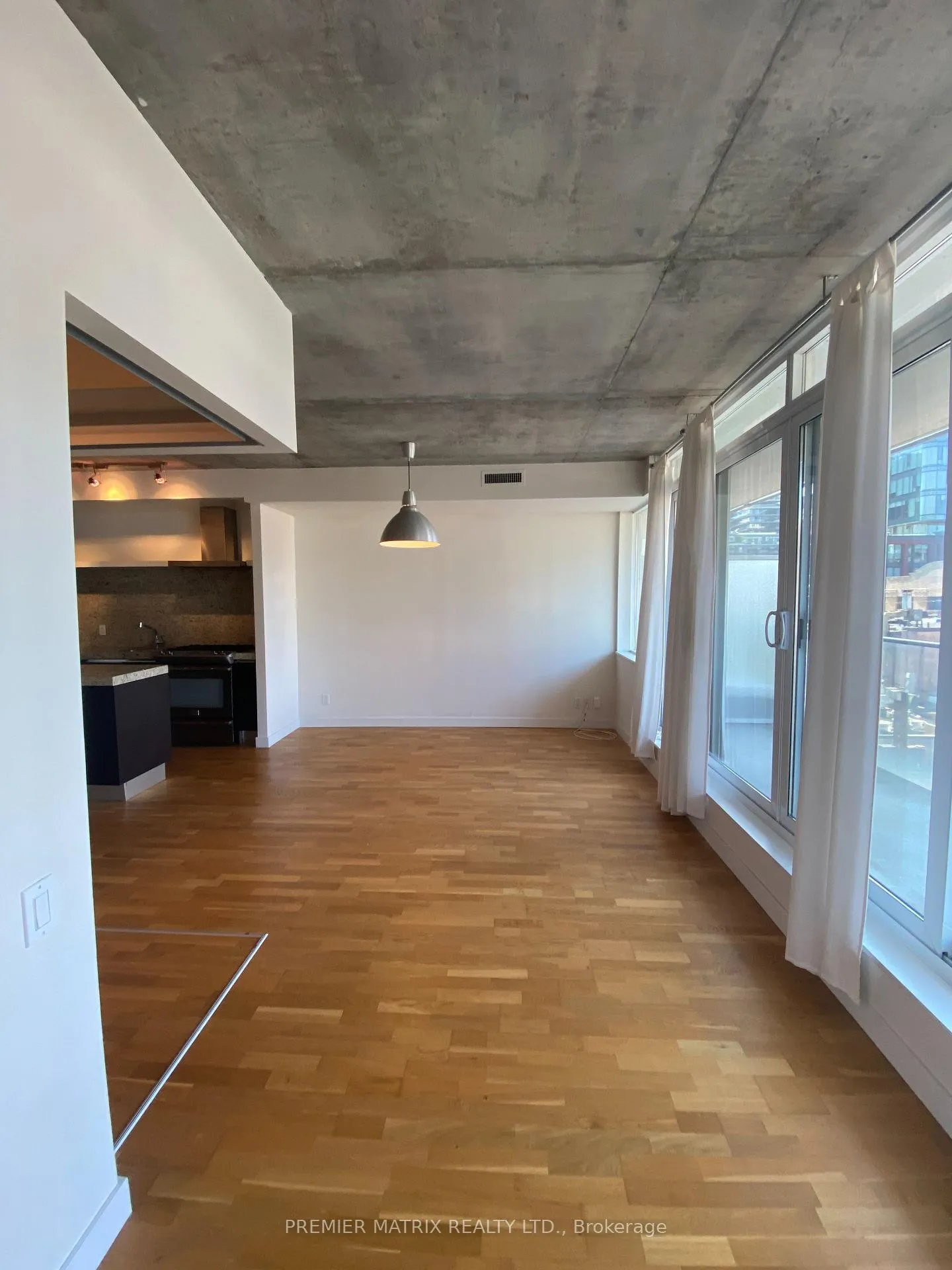Photo 4 of Unit 514, 75 Portland Street, Toronto, Waterfront Communities — HOMEH